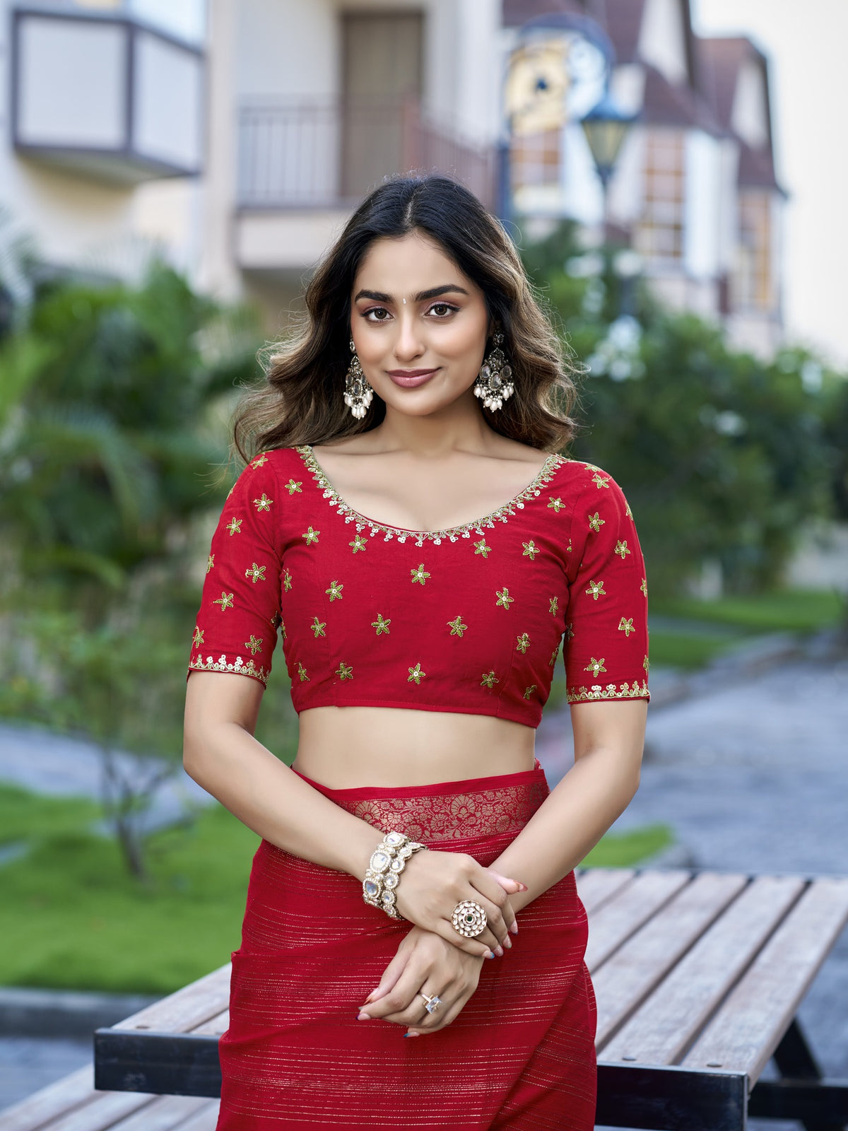 Red jacquard saree view 2