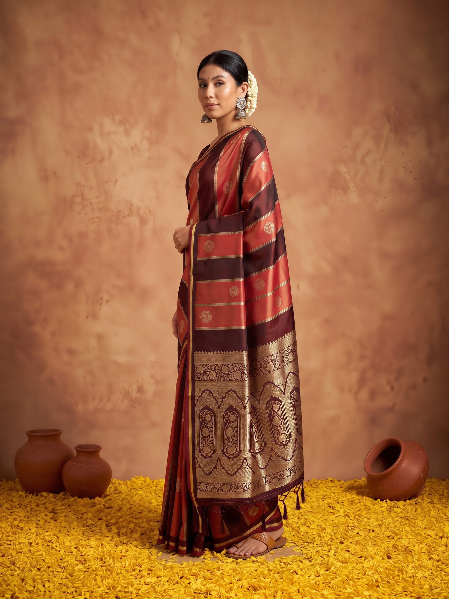 Maroon Satin saree – detail view 2