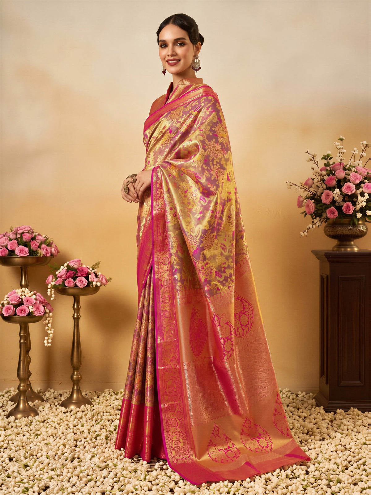 Pink Silk Blend saree – detail view 2