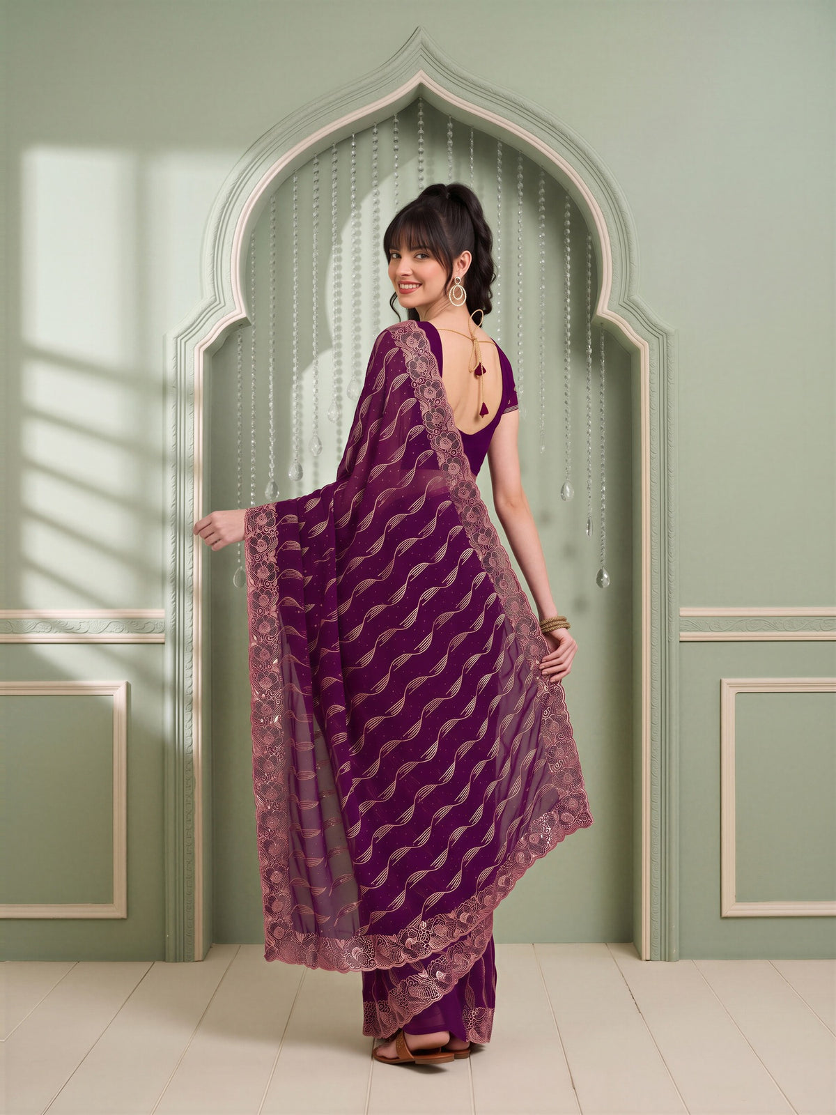 Purple Pure Georgette saree – detail view 1