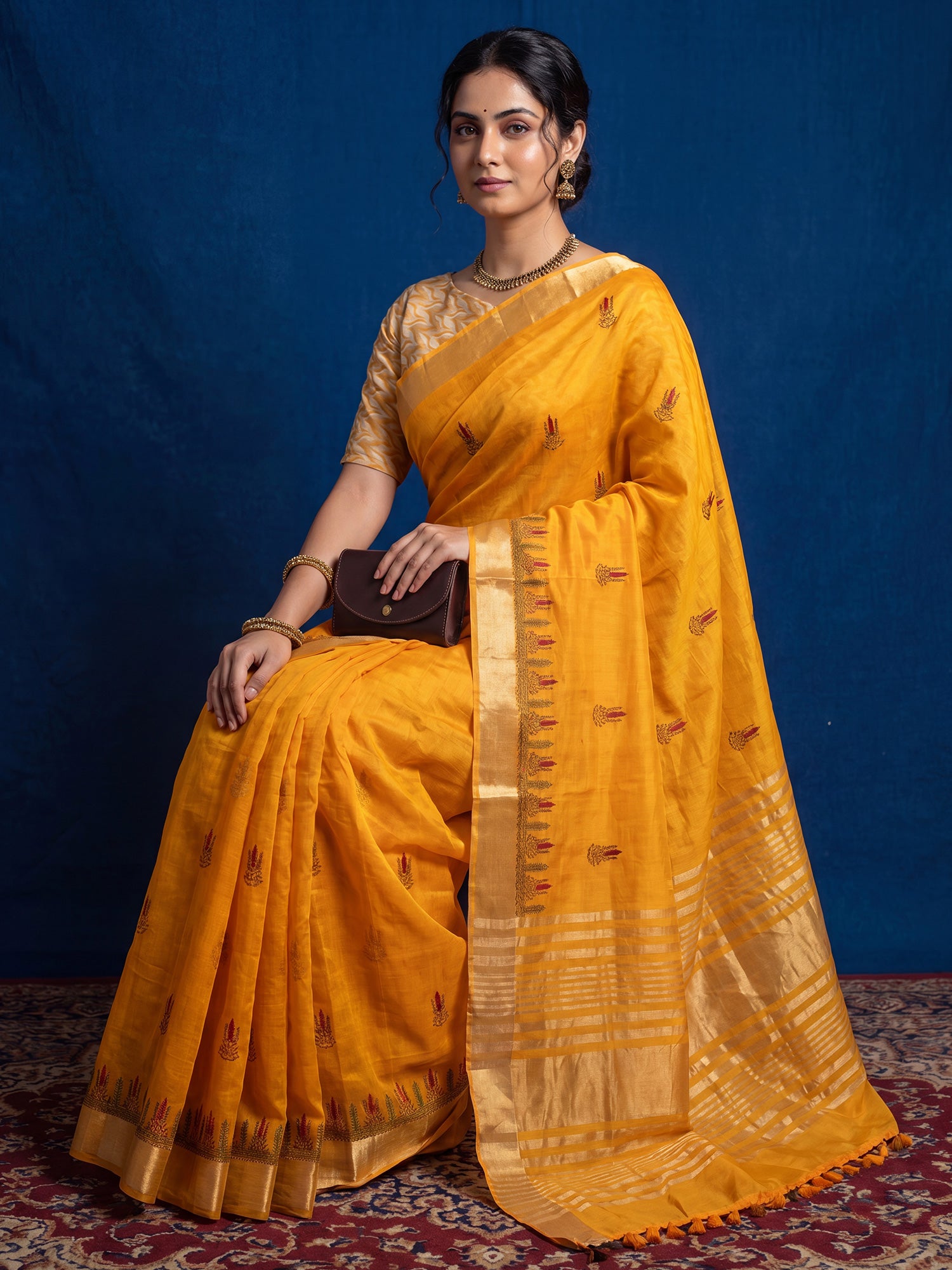 Mustard Cotton Linen saree – detail view 3