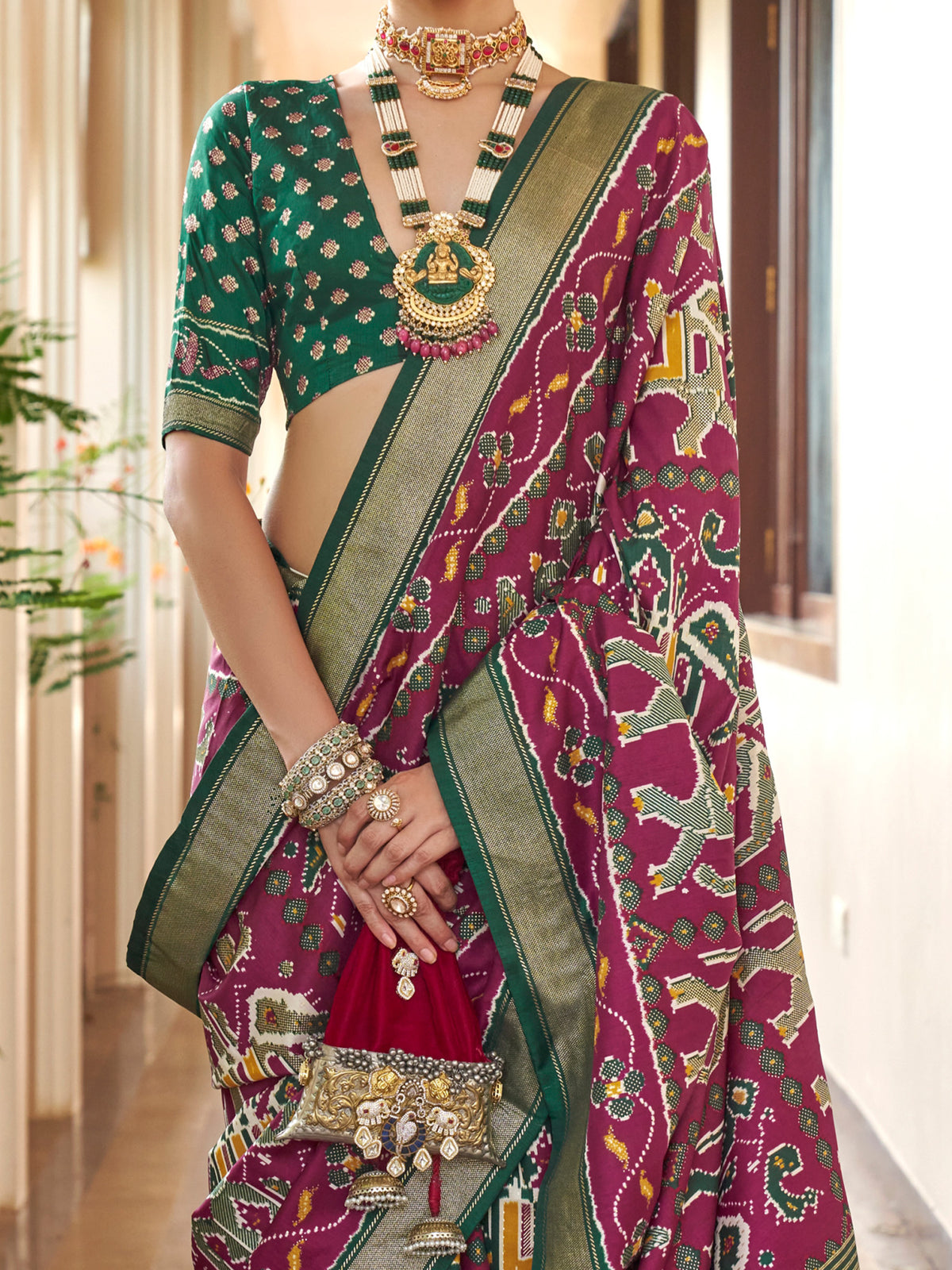 Purple silk blend saree view 3