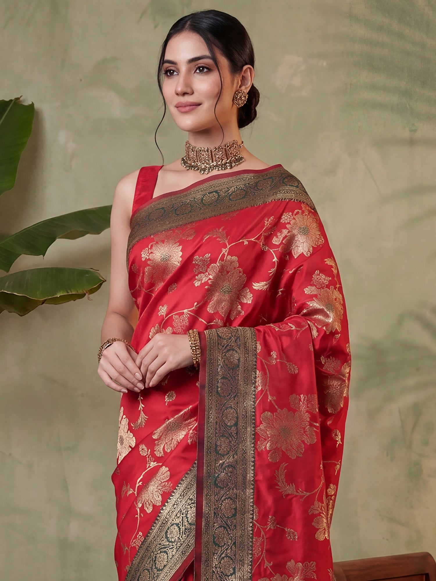 Red Silk Blend saree – detail view 4