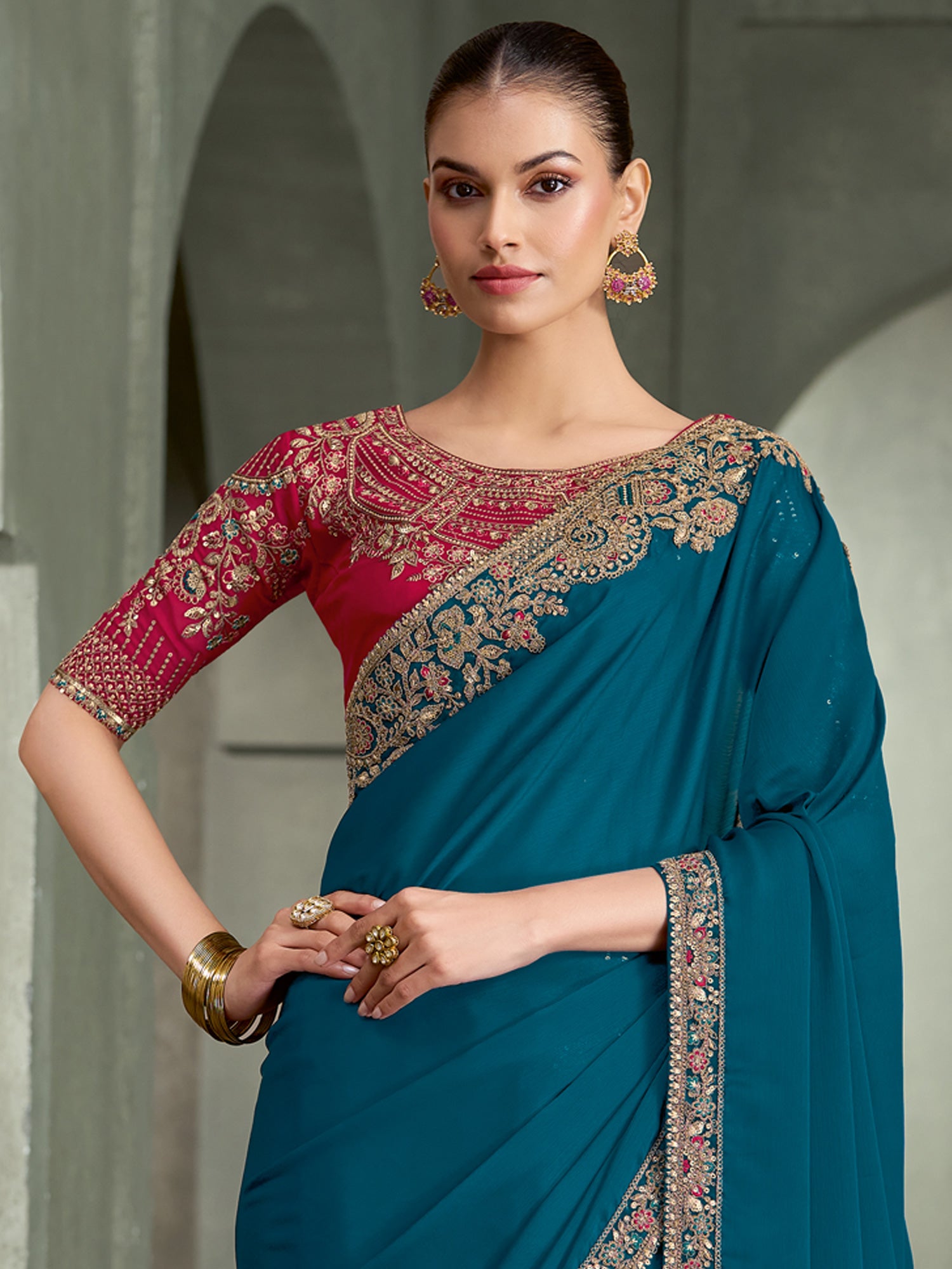 Teal Blue Crepe saree – detail view 2