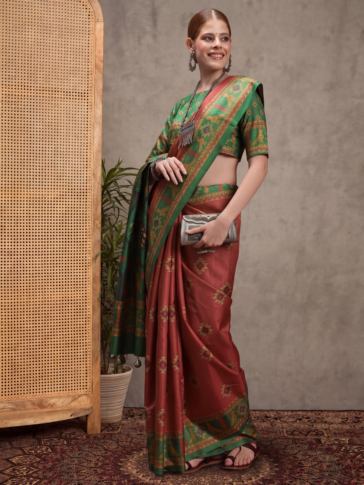 Rust Silk Blend saree – detail view 1