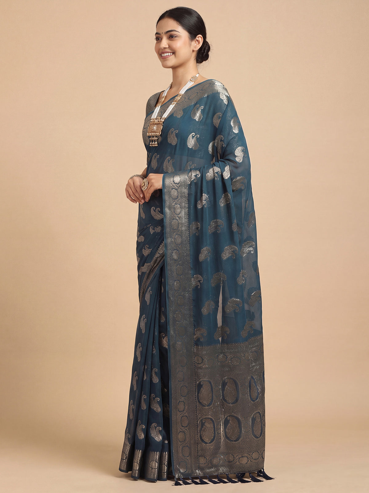 Teal Blue Georgette saree – detail view 2