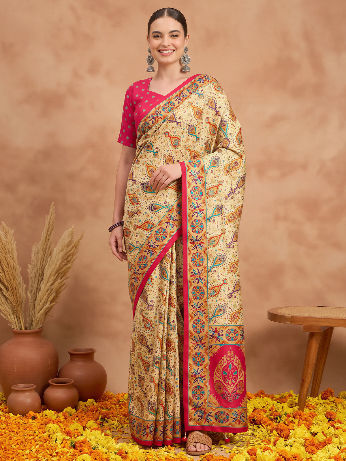 Pink Silk Blend saree – detail view 3