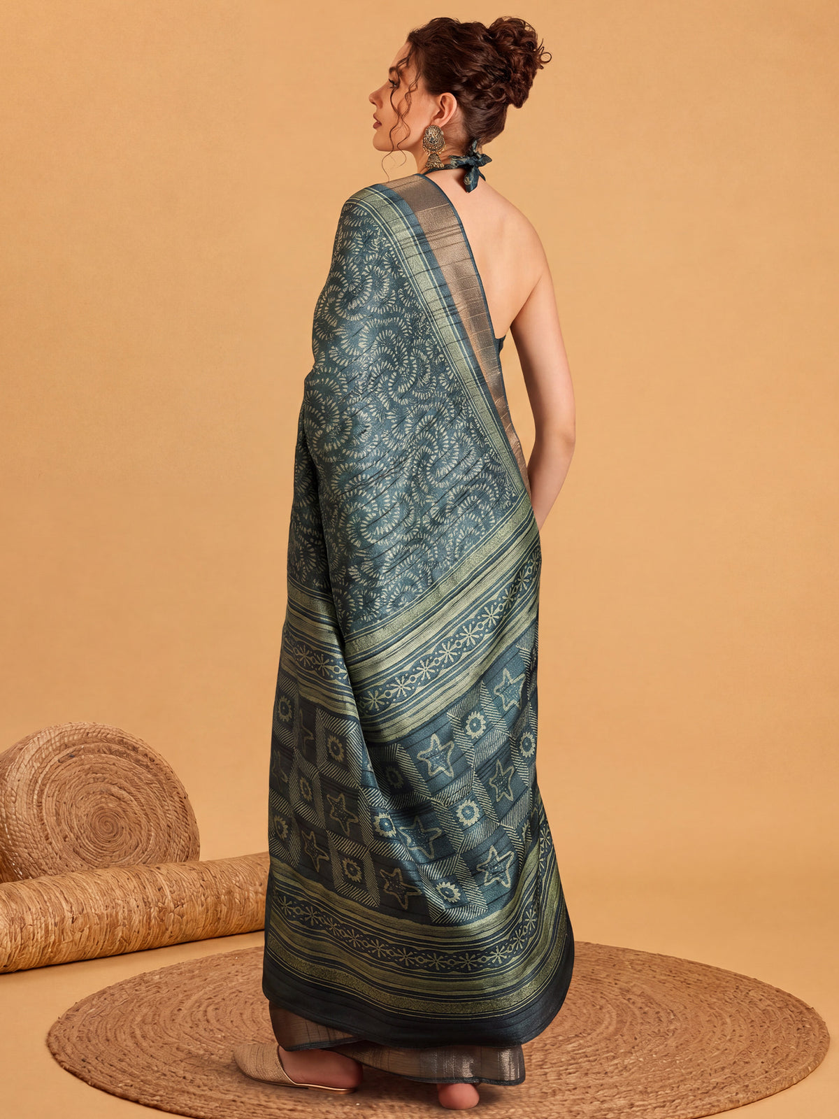 Teal Green Silk Blend saree – detail view 1