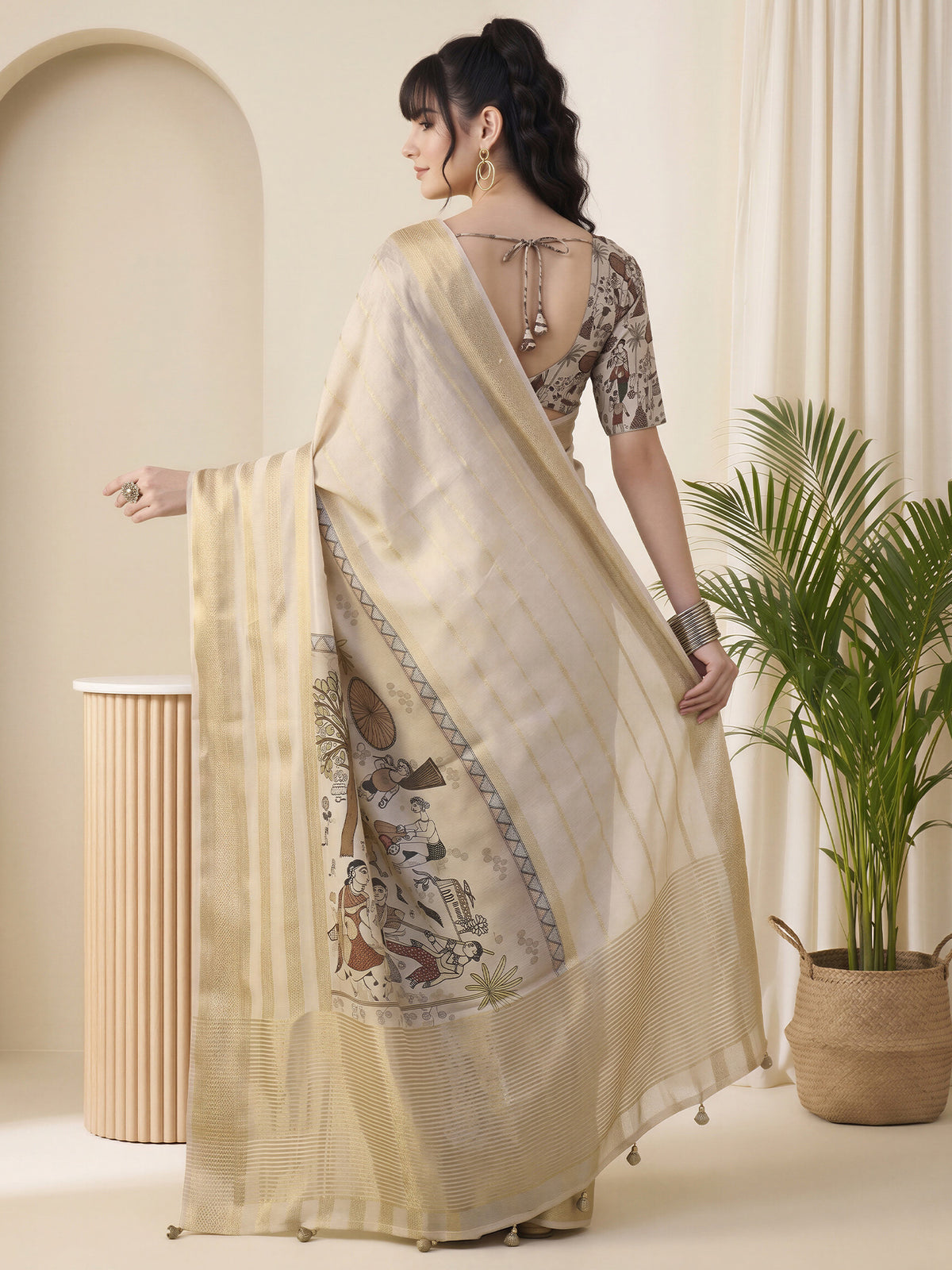 Cream Viscose Silk saree – detail view 1