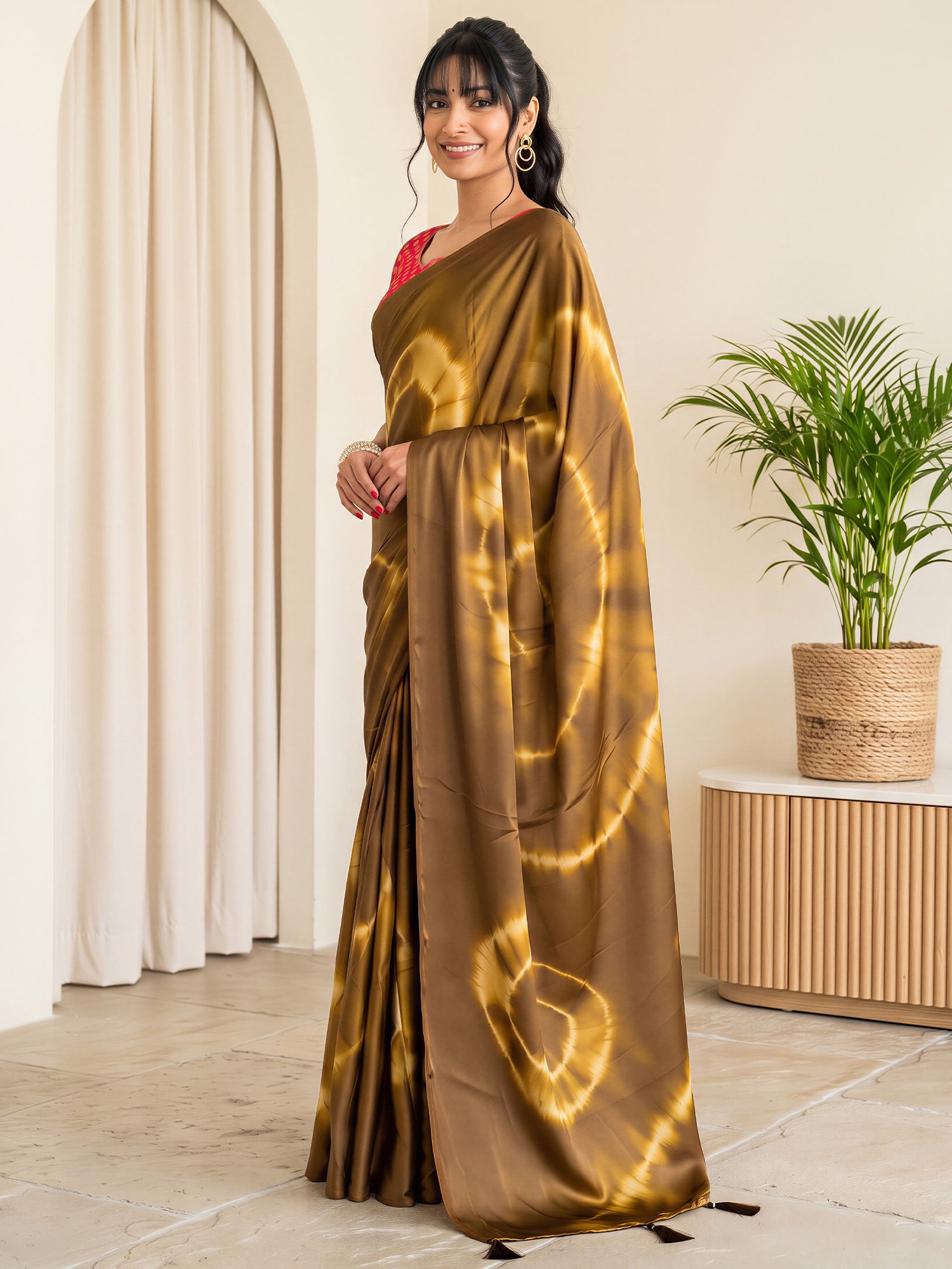 Brown Satin Silk saree – detail view 2
