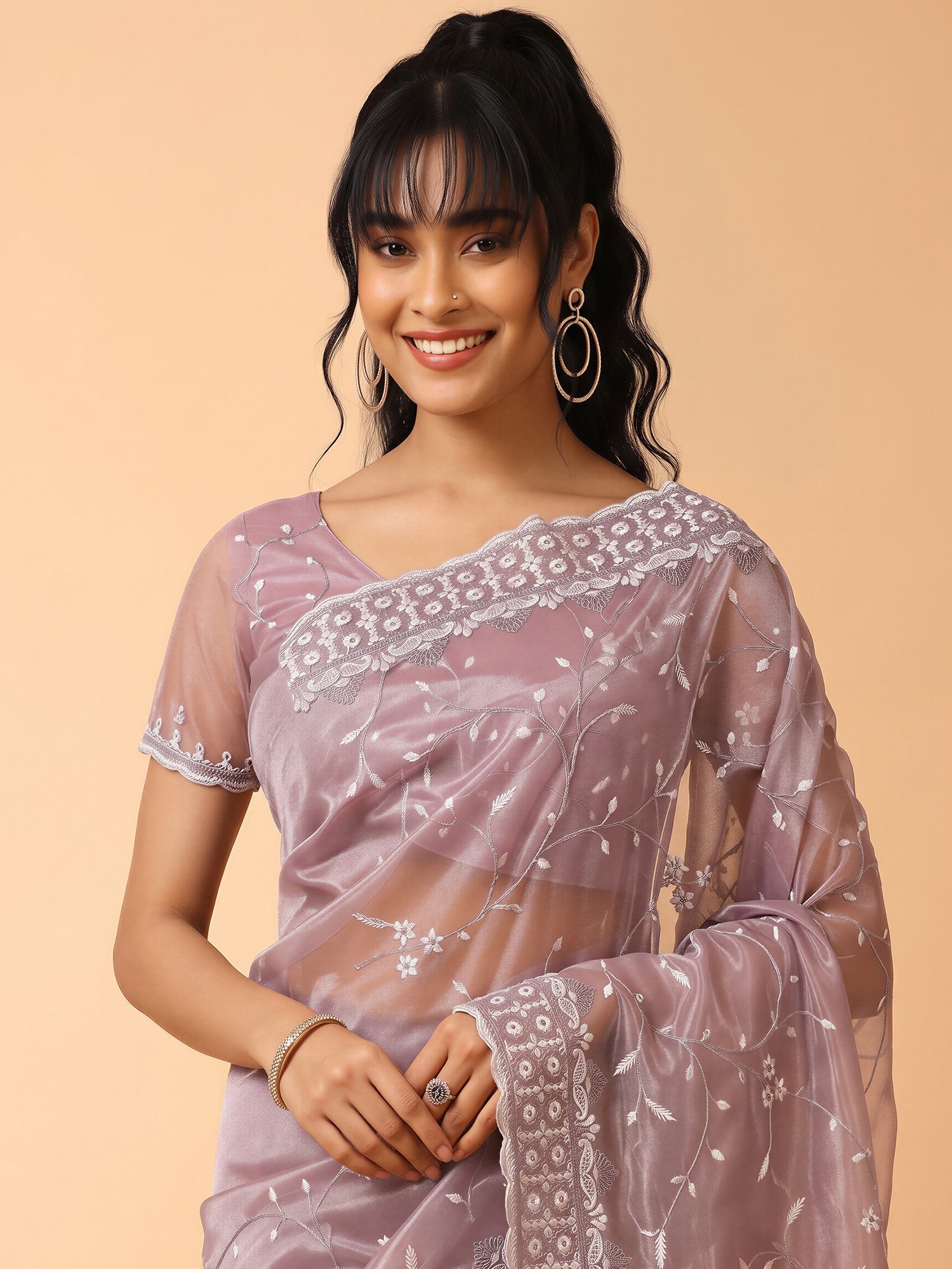Purple Organza saree – detail view 4