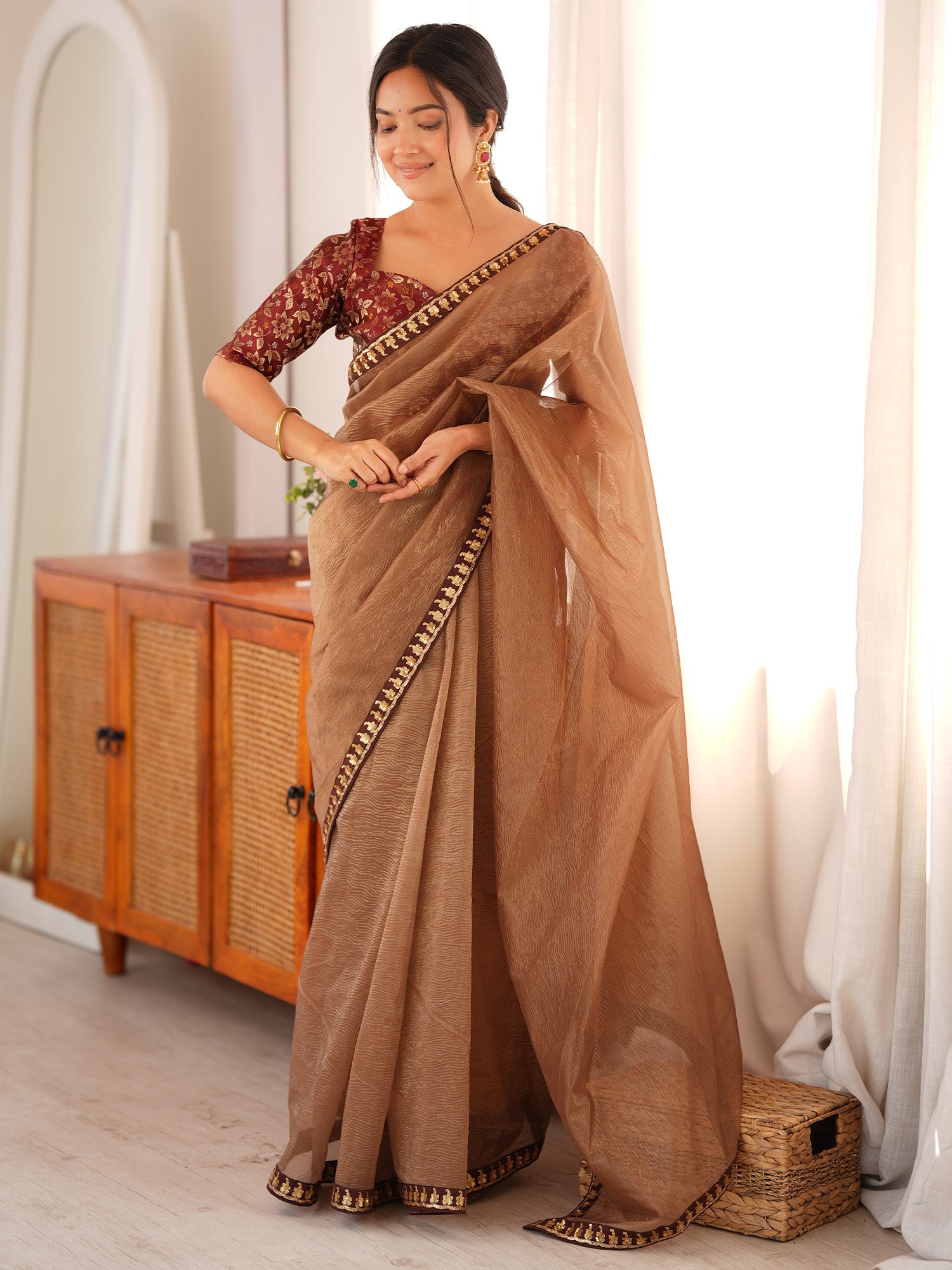 Copper Tissue saree – detail view 2