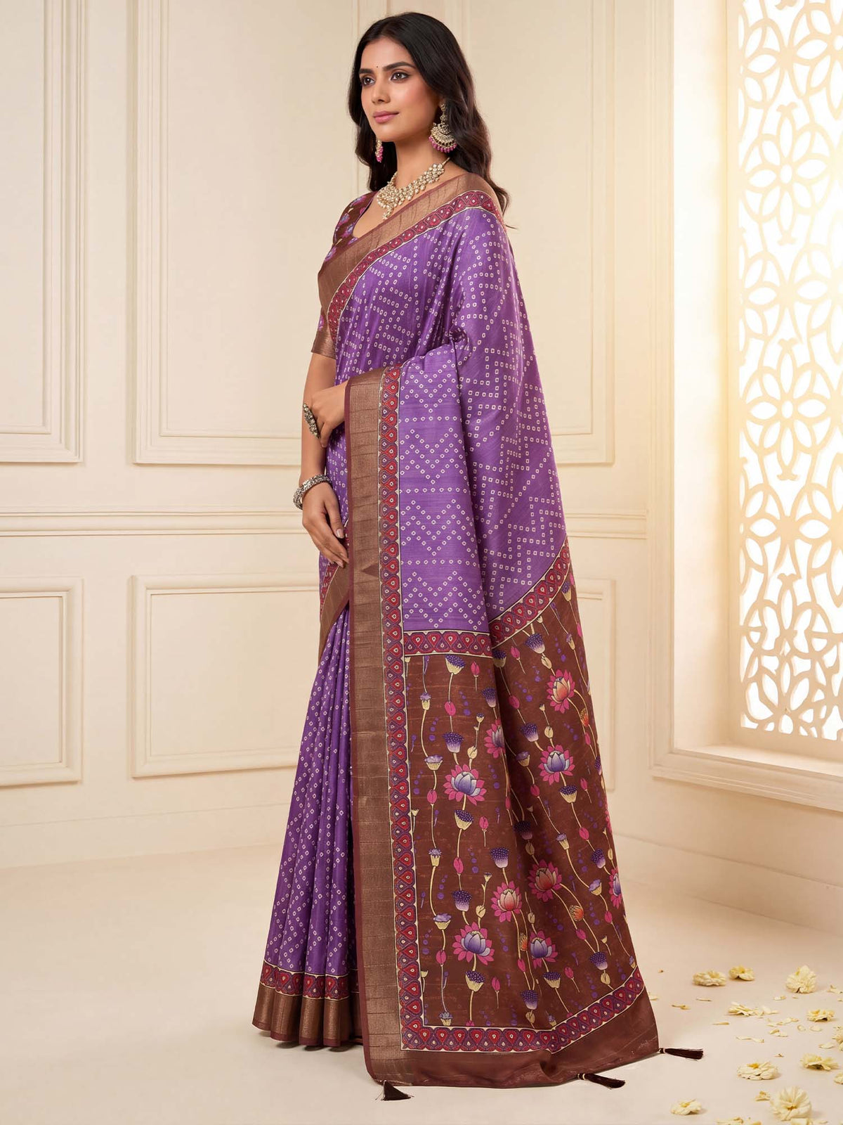 Lavender Silk Blend saree – detail view 3