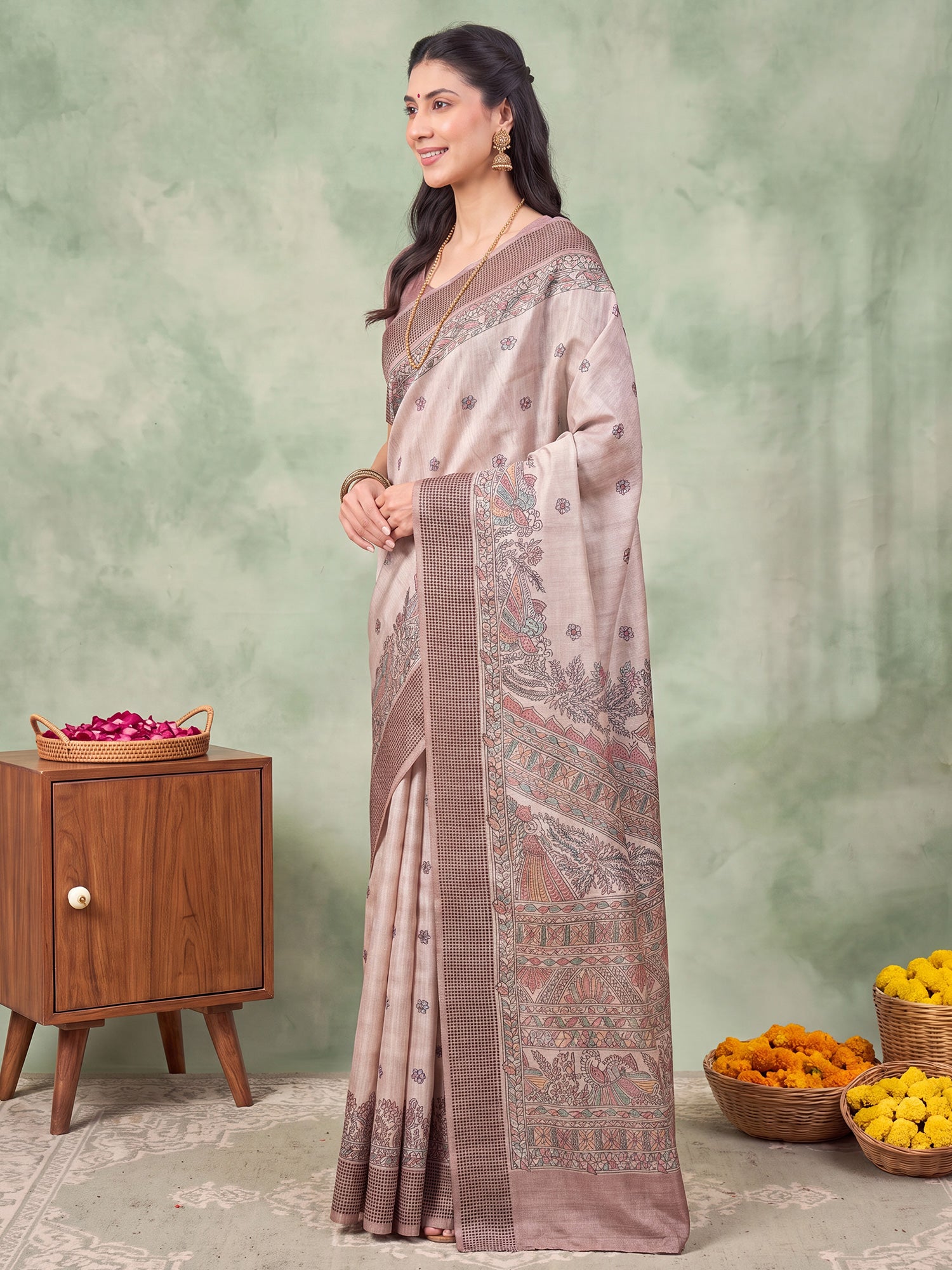 Beige Manipuri Silk saree – detail view 2