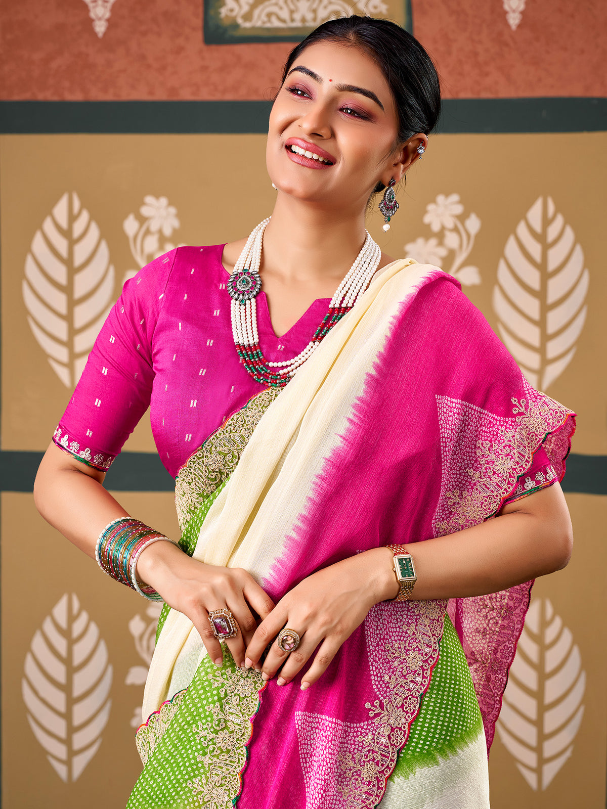 Cream Chiffon saree – detail view 2