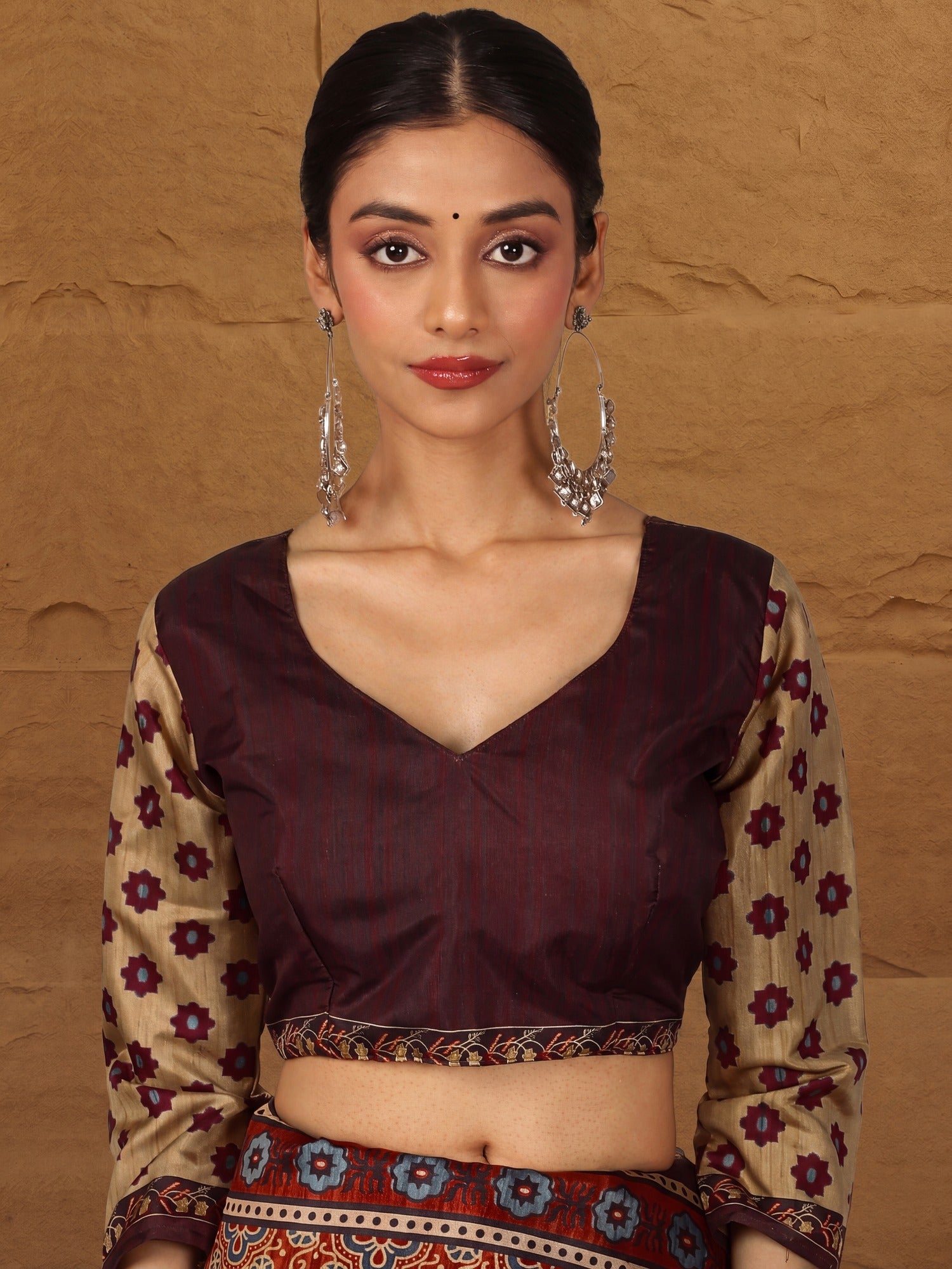 Rust Silk Blend saree – detail view 4