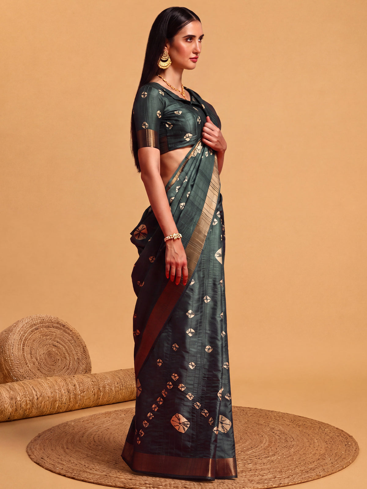 Teal Green Silk Blend saree – detail view 2