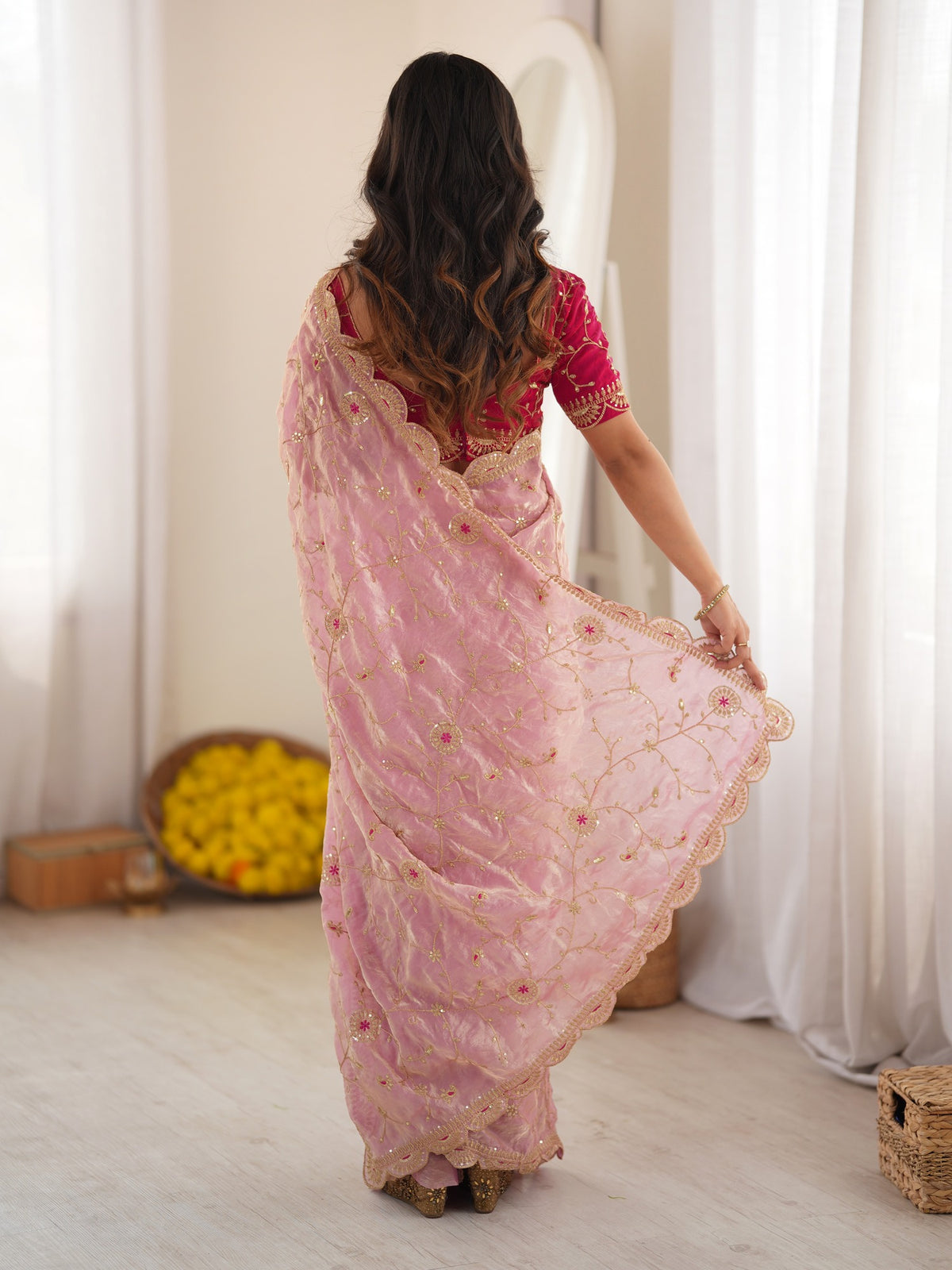 Pink organza saree view 2