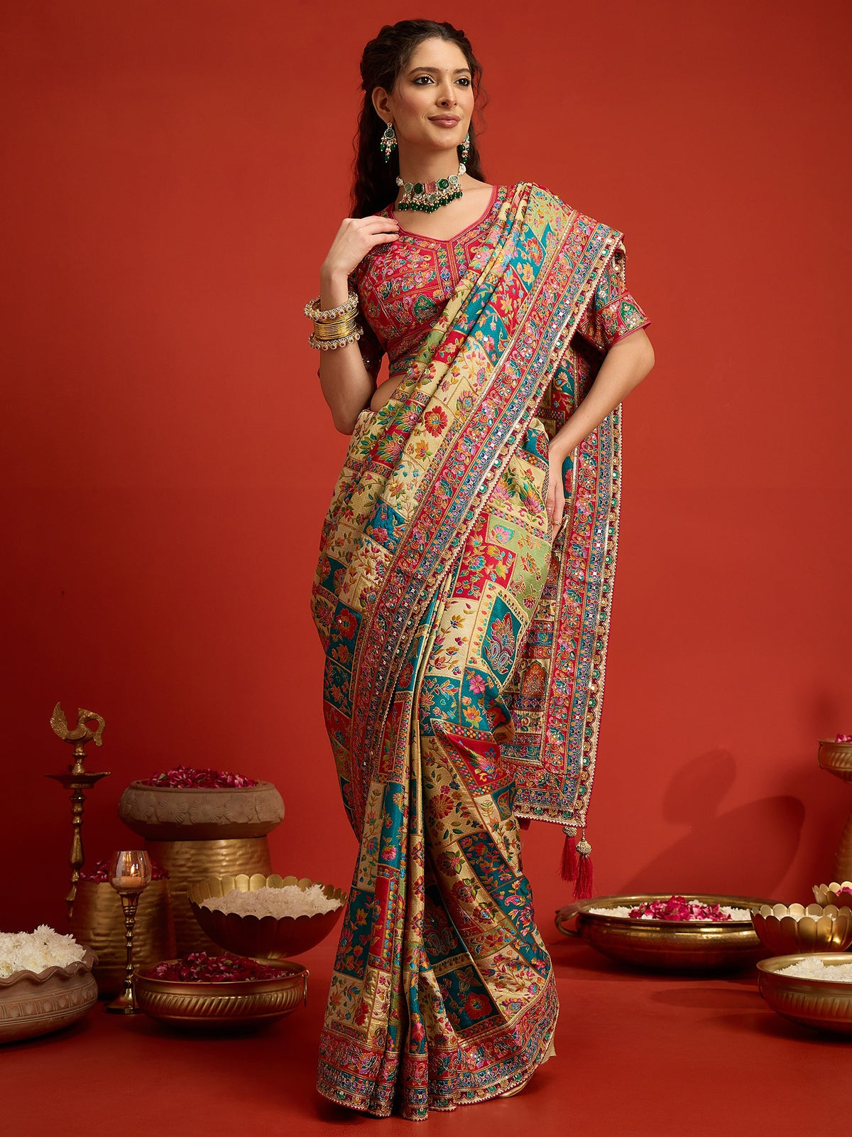 Cream Silk Blend saree – detail view 4