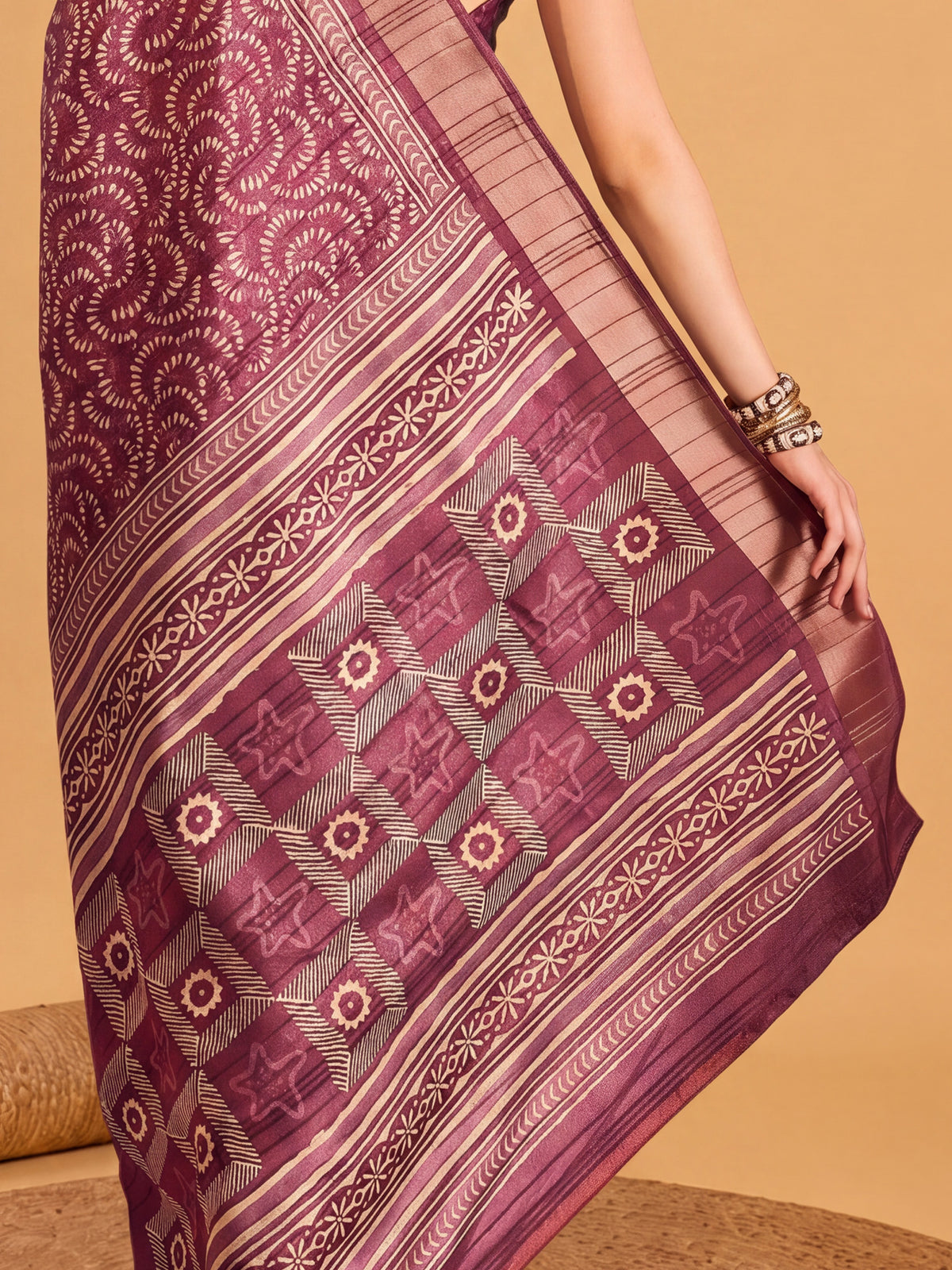 Mauve Silk Blend saree – detail view 5