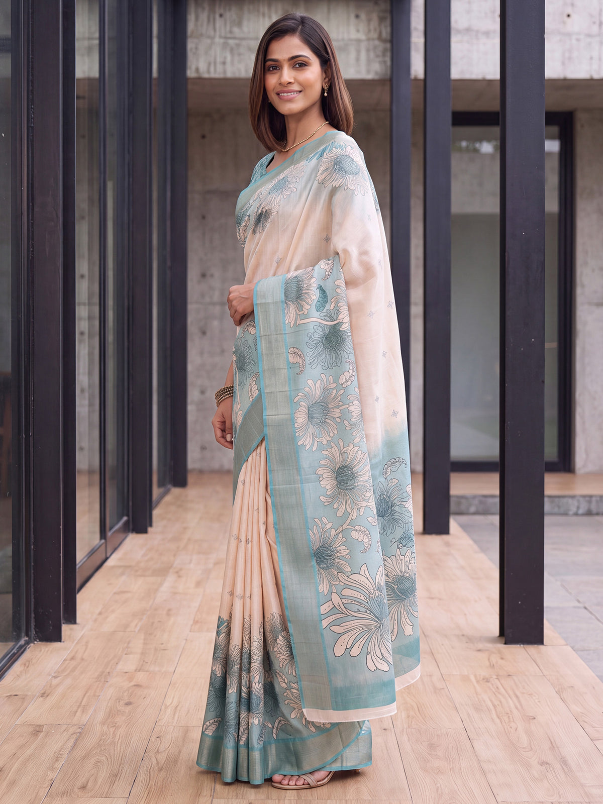 White Satin Silk saree – detail view 2