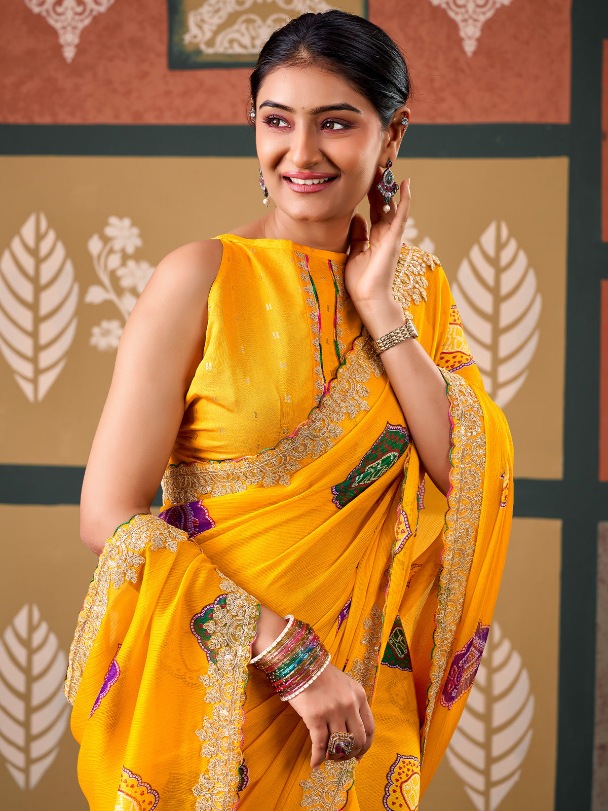 Yellow Chiffon saree – detail view 3