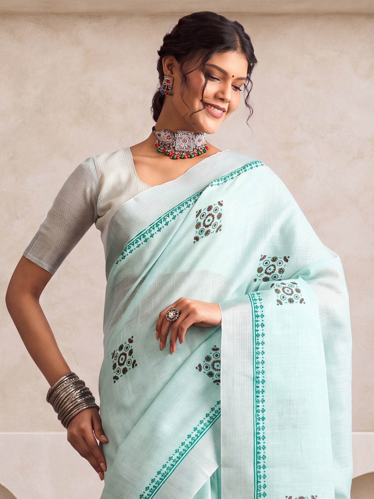 Mint Green Linen saree – detail view 4