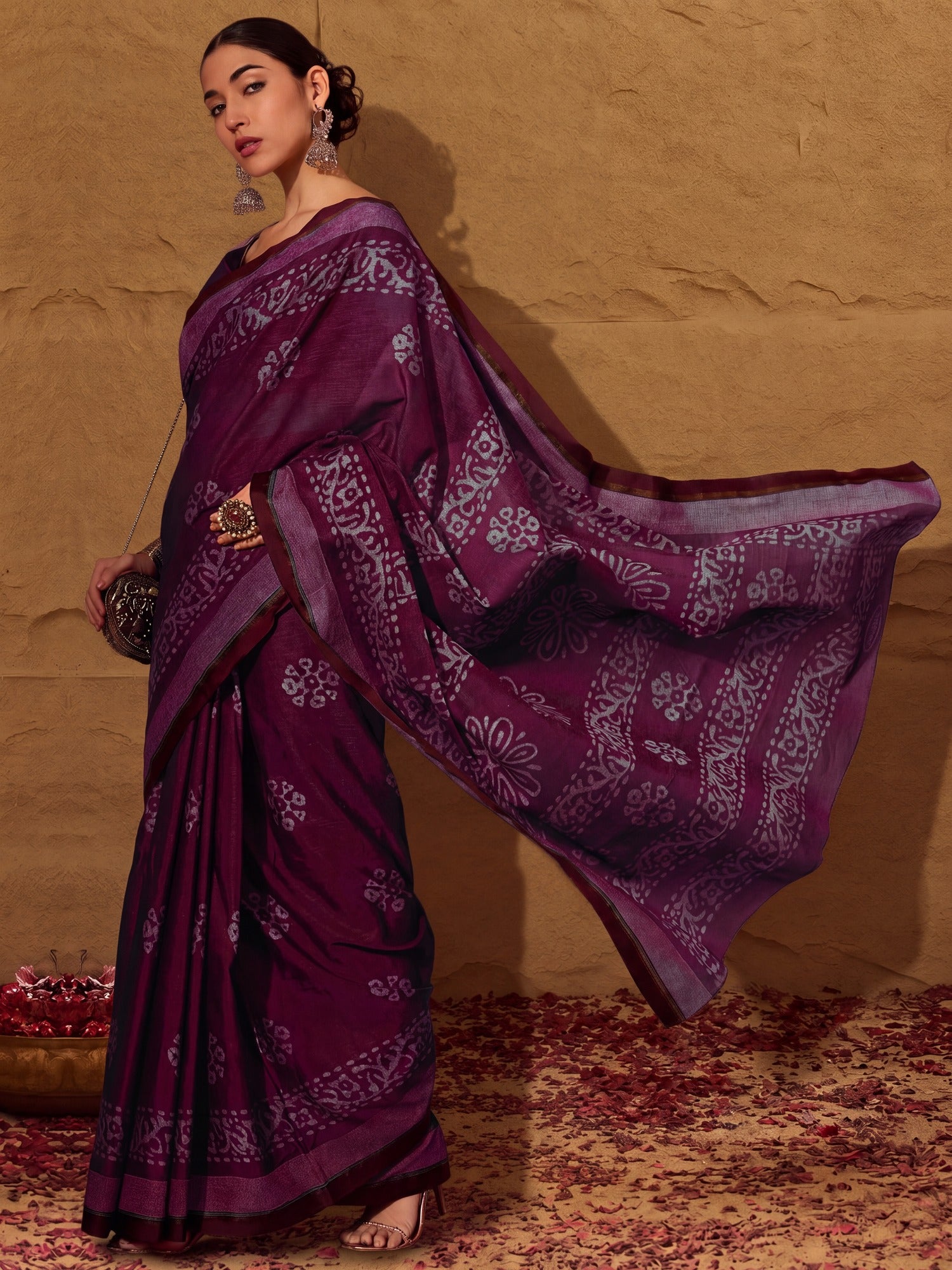 Wine Cotton saree – detail view 2