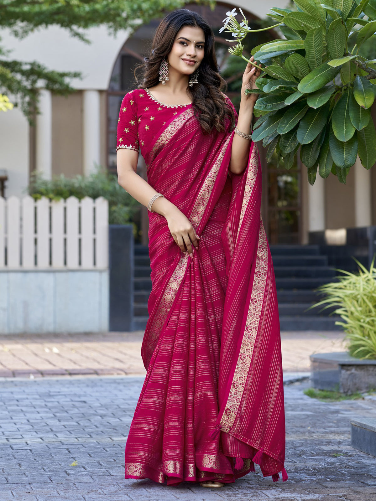 Pink jacquard saree view 2