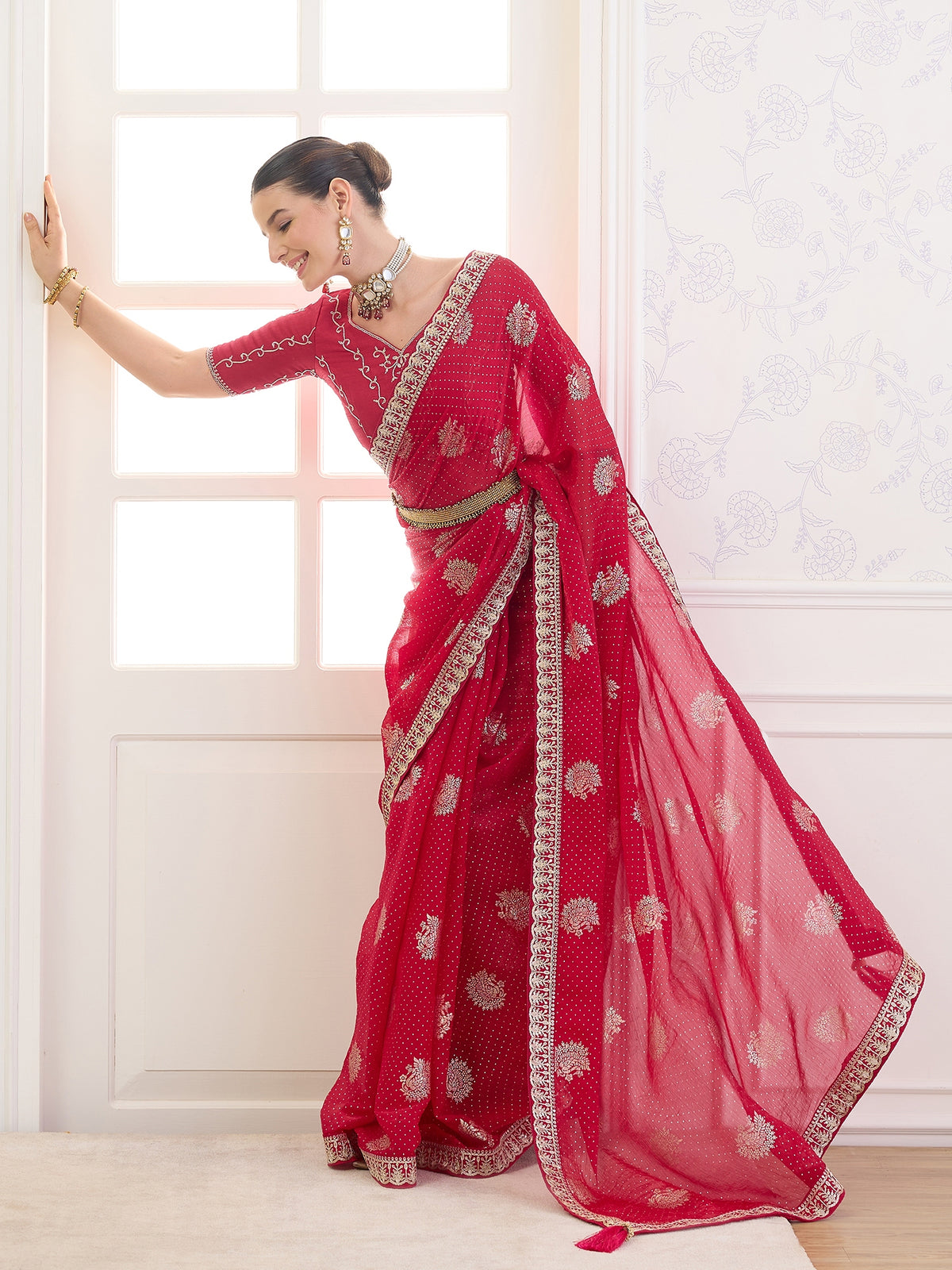 Red Chiffon saree – detail view 3