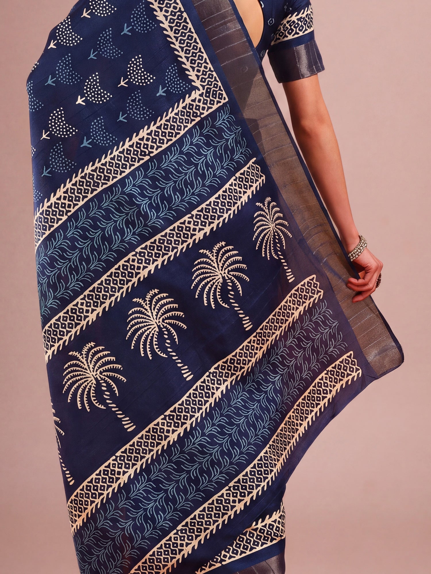 Navy Blue Cotton Silk saree – detail view 5