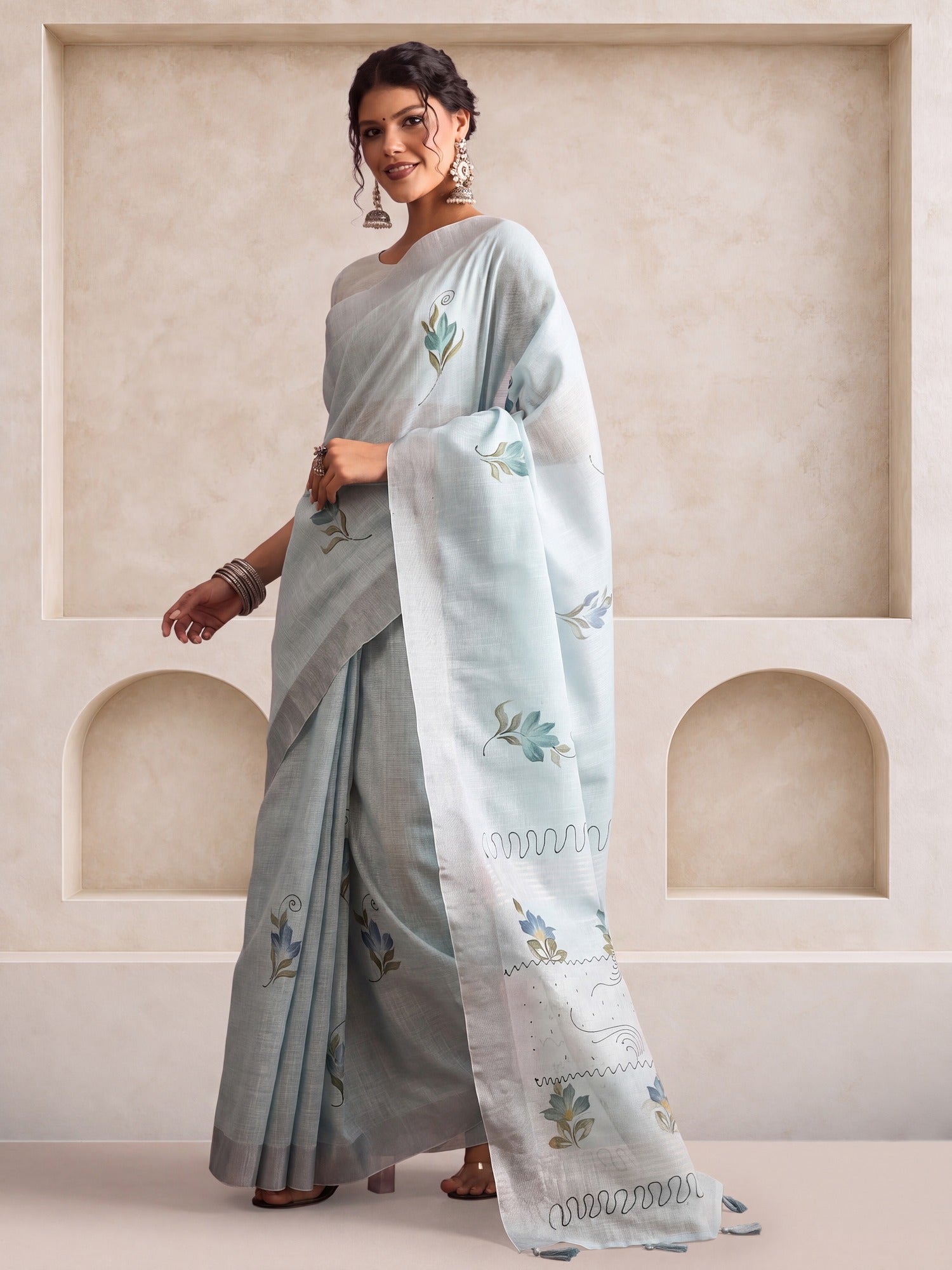 Light Blue Linen saree – detail view 1