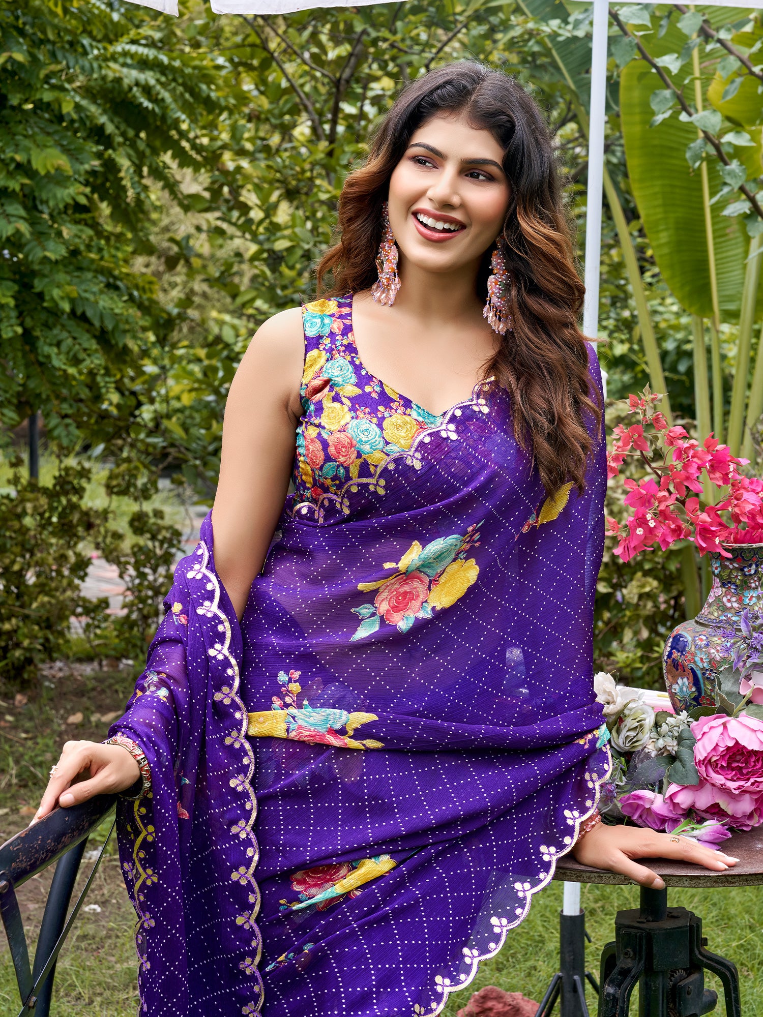 Purple Chiffon saree – detail view 2