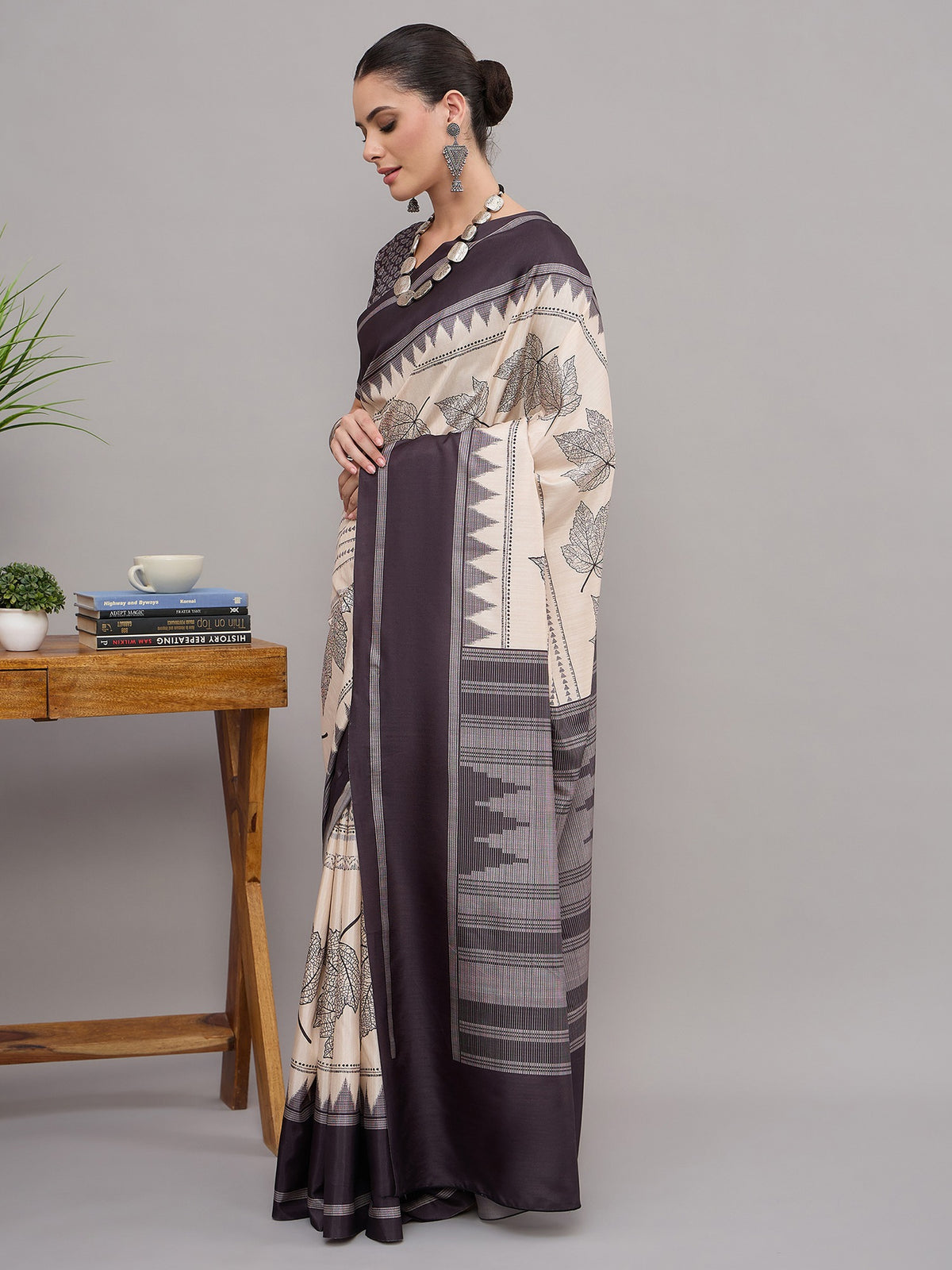 Off White soft silk saree view 3