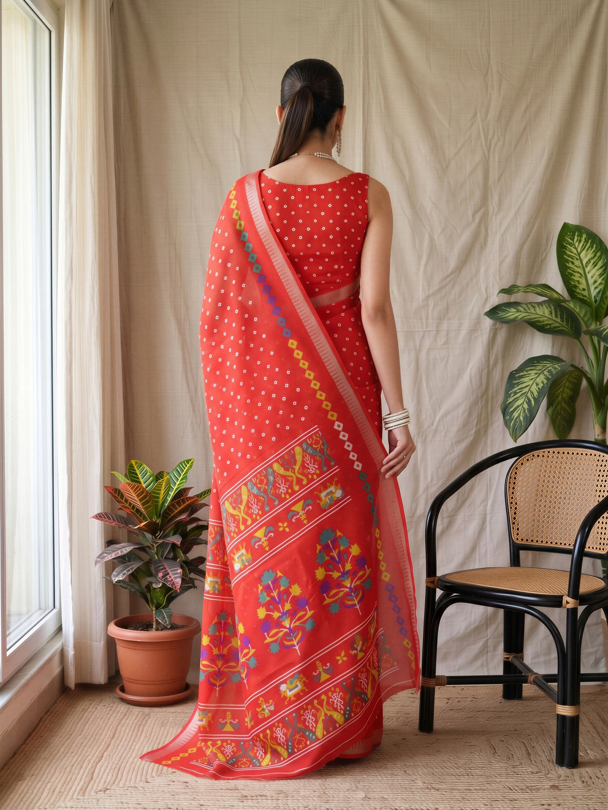 Red Georgette saree – detail view 1