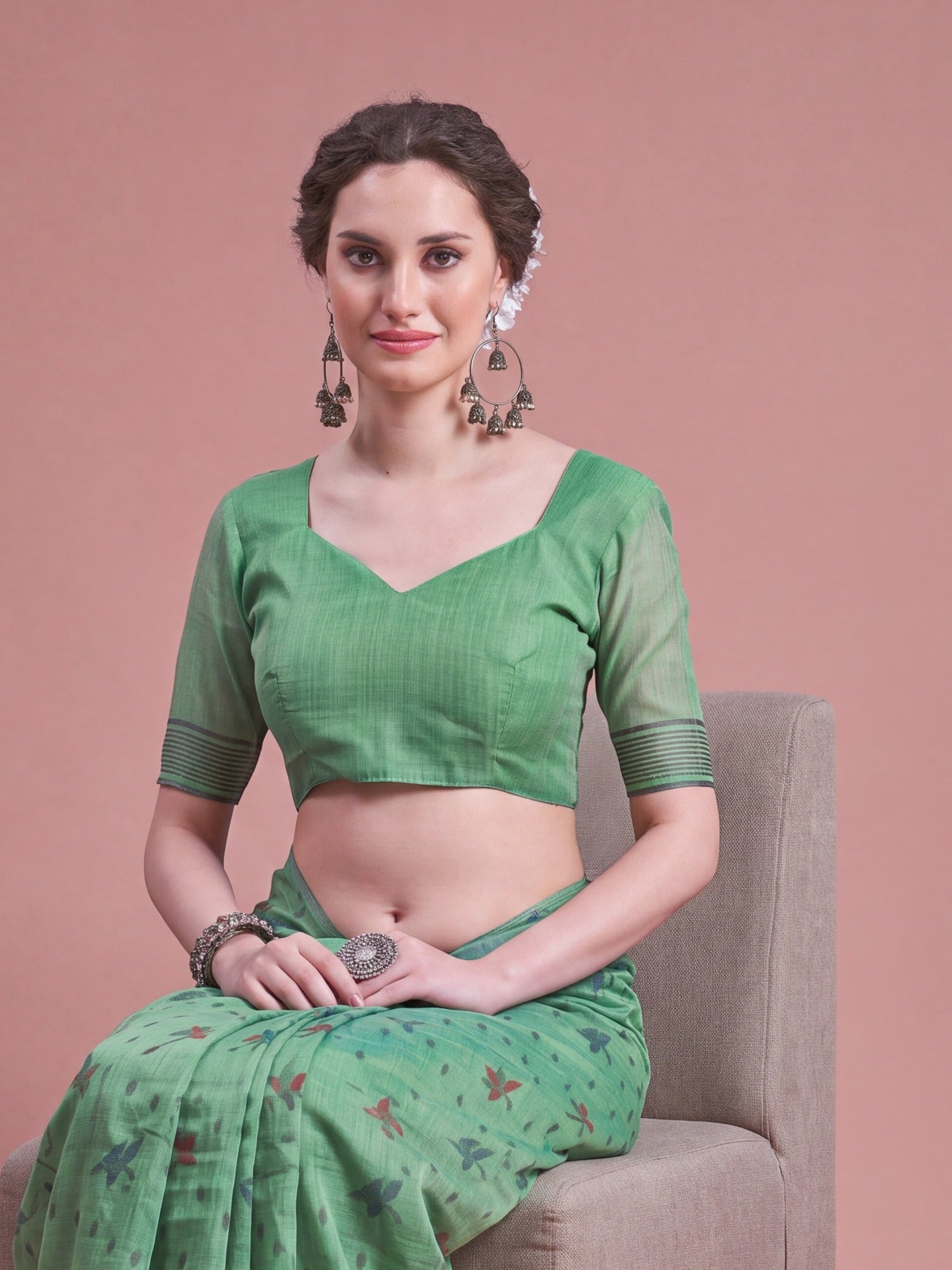 Light Green Linen saree – detail view 4