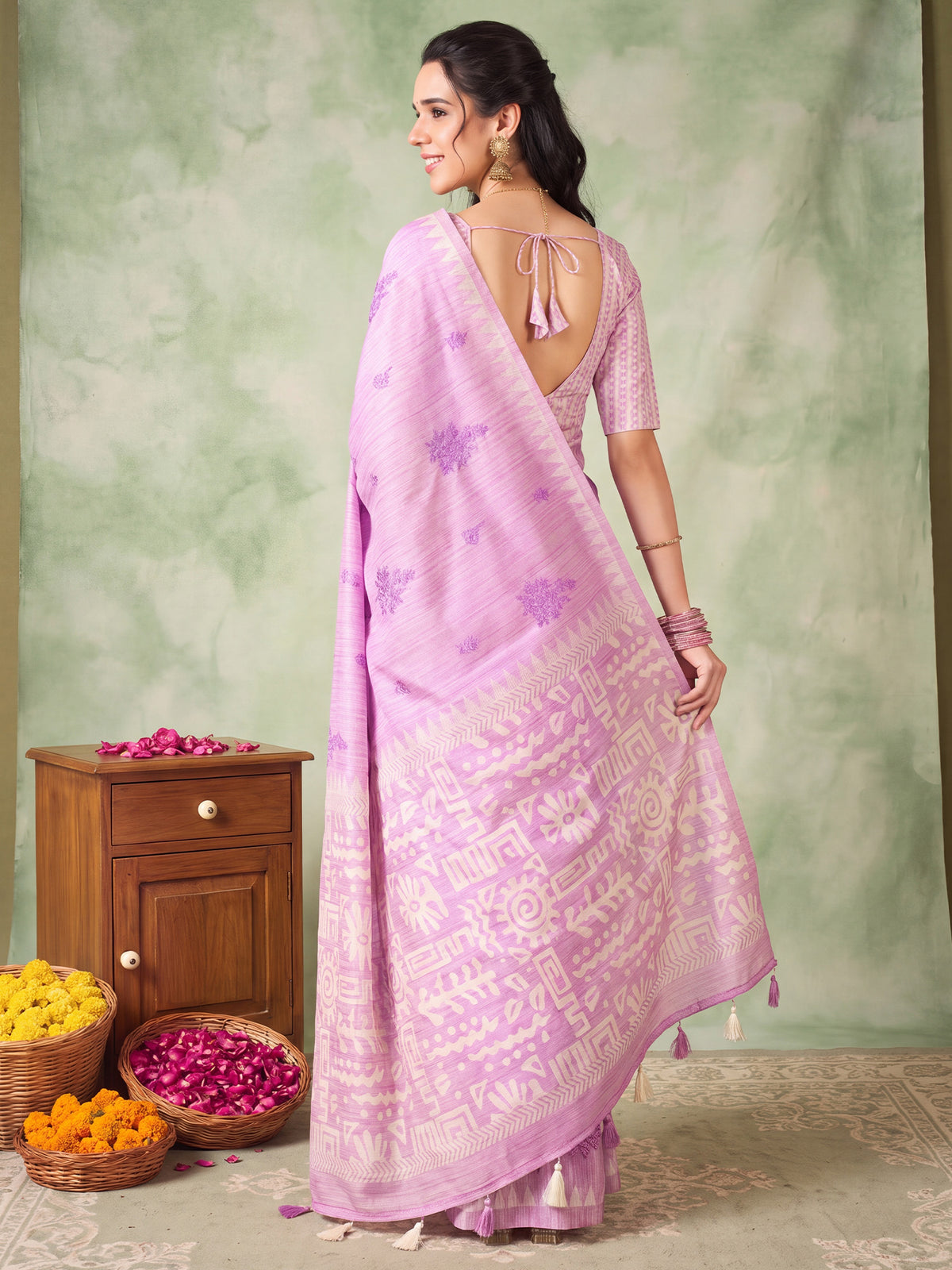 Lavender Silk Blend saree – detail view 1