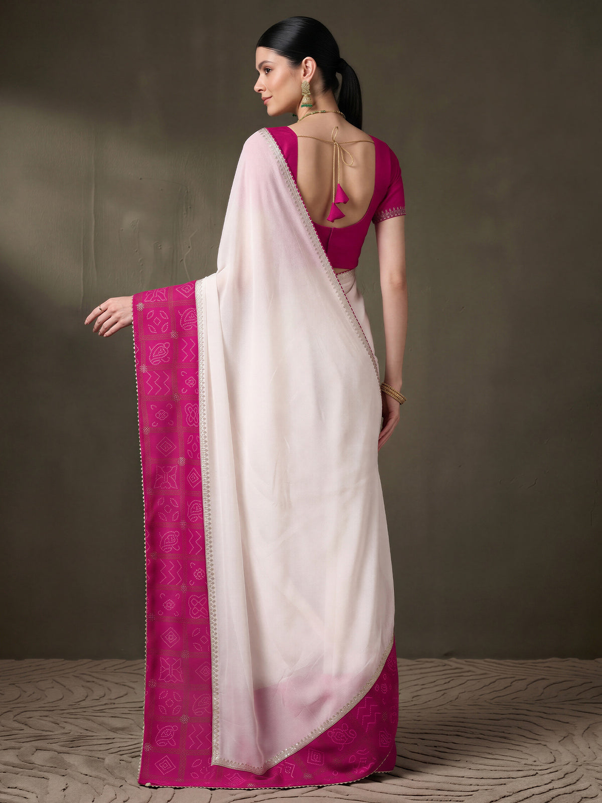 White Vichitra Silk saree – detail view 1
