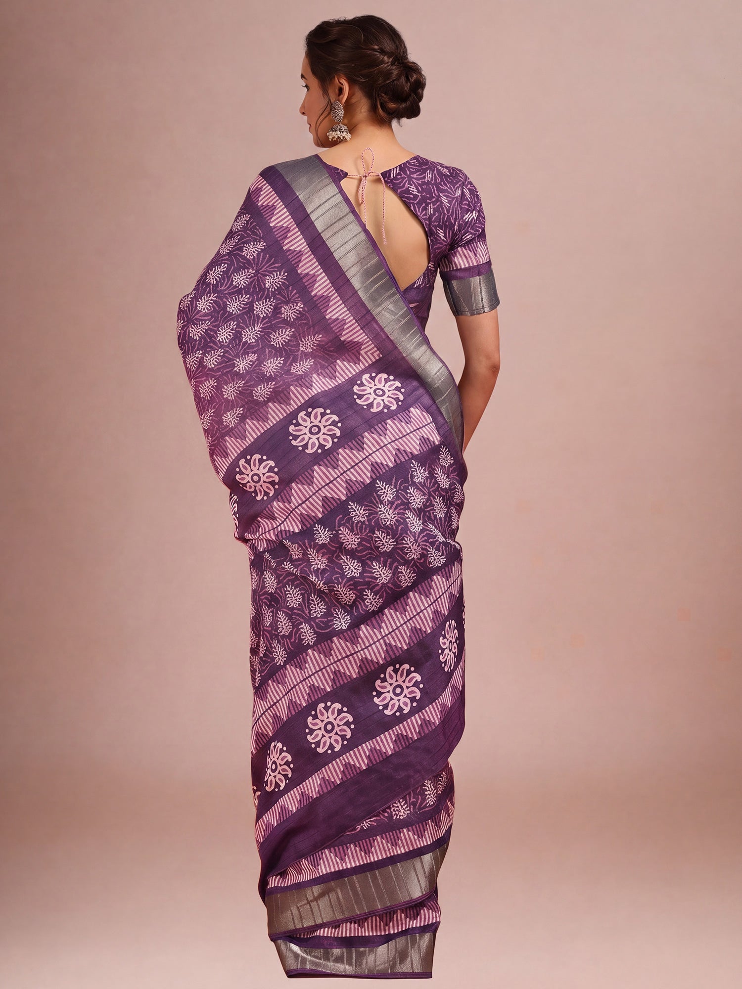 Violet Cotton Silk saree – detail view 1