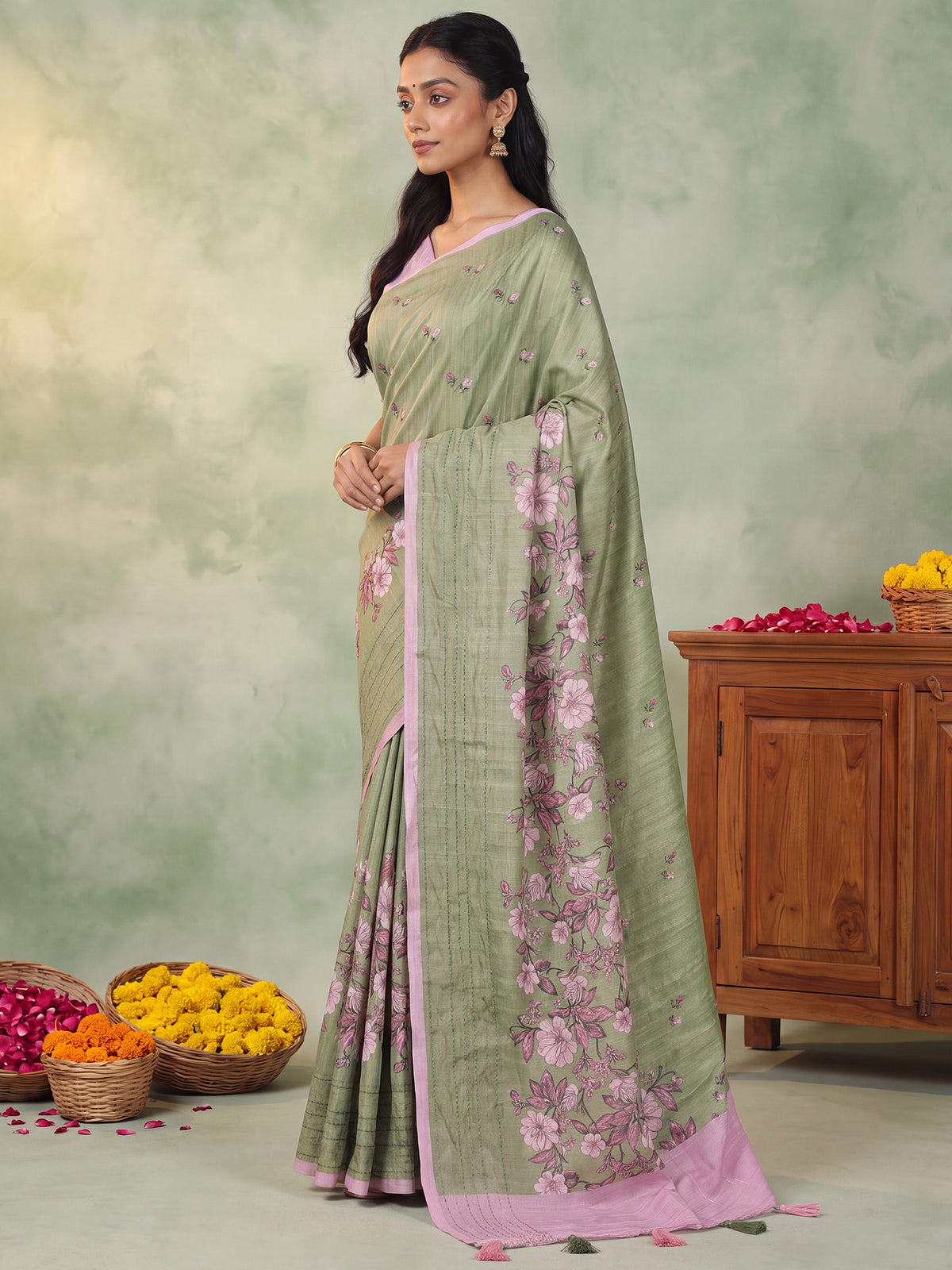 Light Green Silk Blend saree – detail view 2
