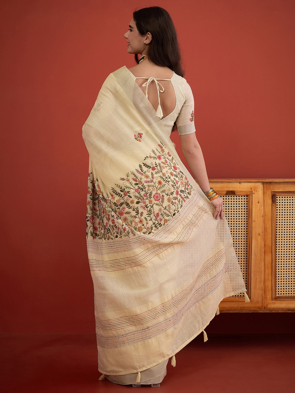 Yellow linen blend saree view 2