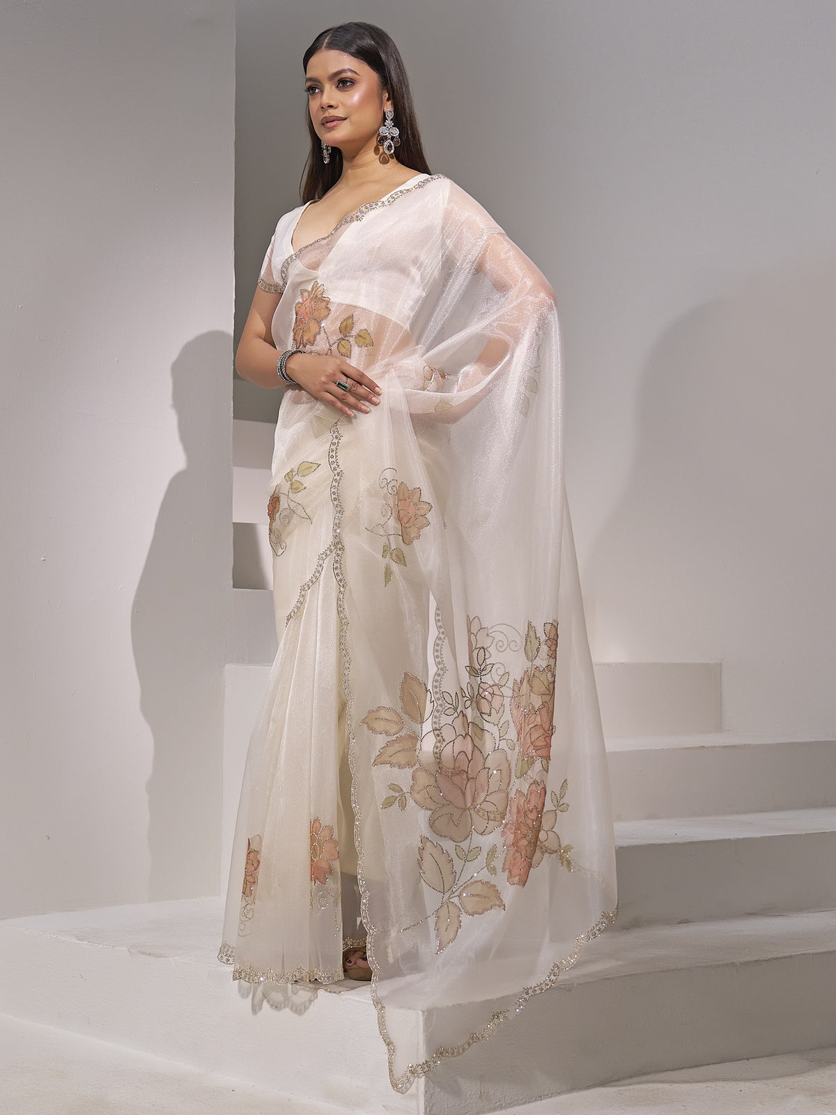White organza saree view 1