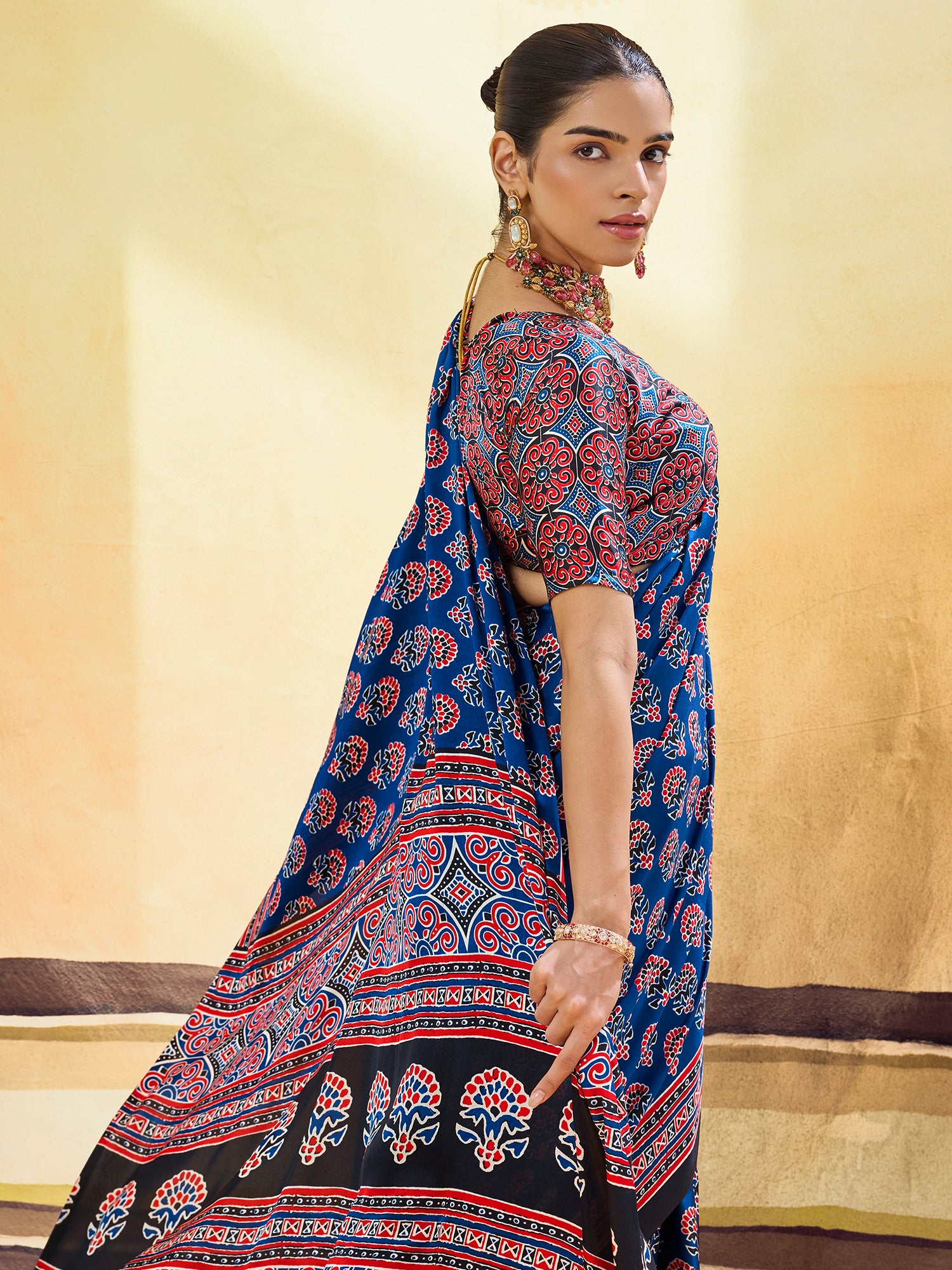 Blue Satin saree – detail view 3