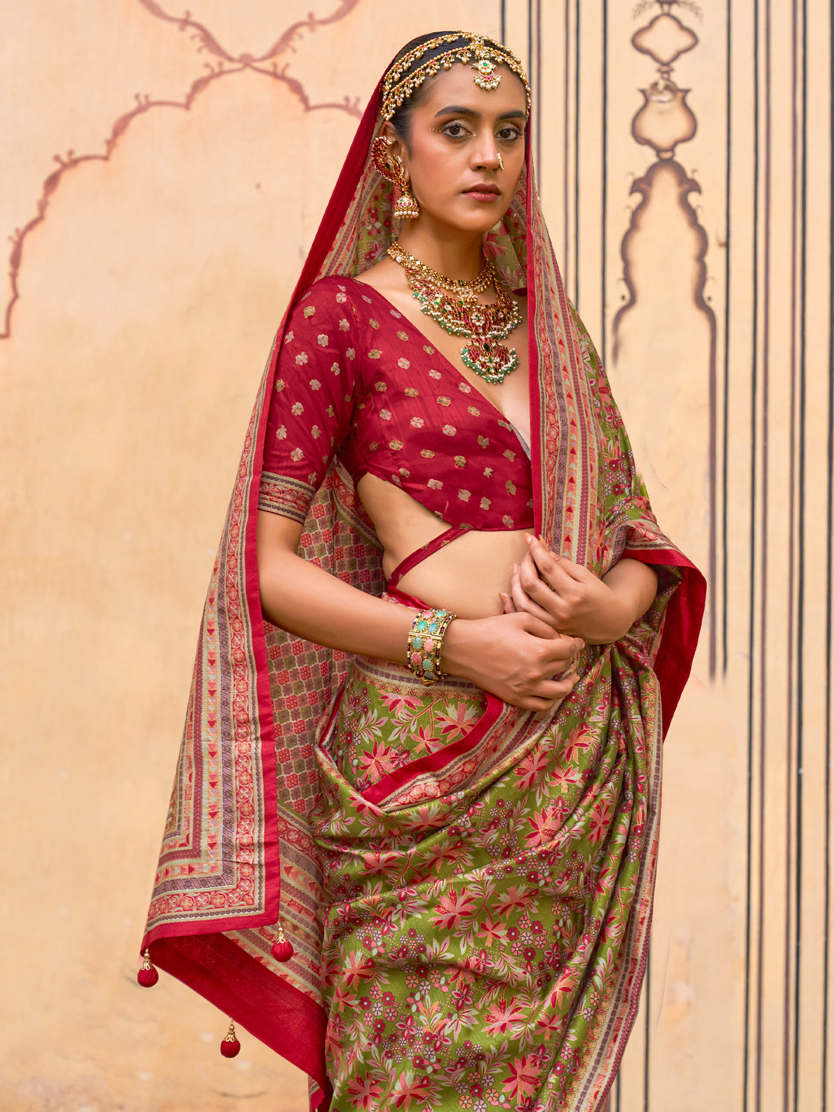 Green Silk Blend saree – detail view 2