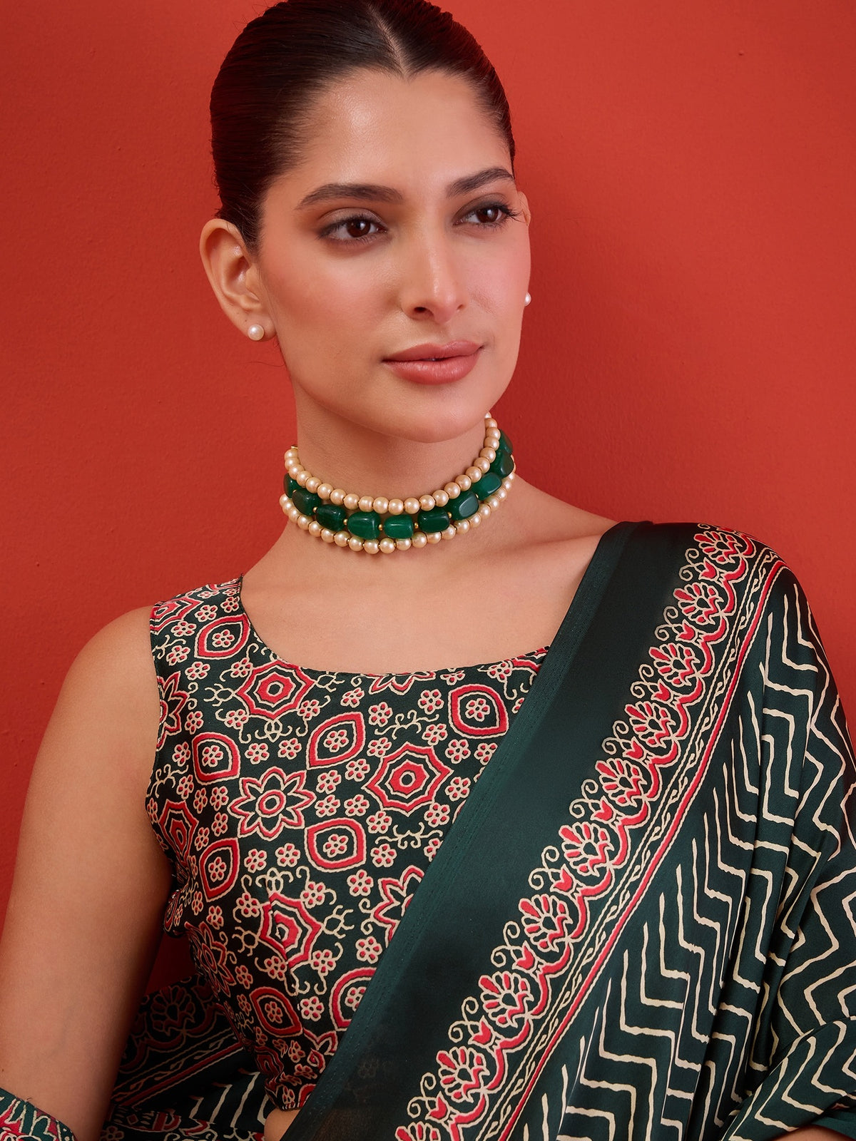 Green Satin saree – detail view 3