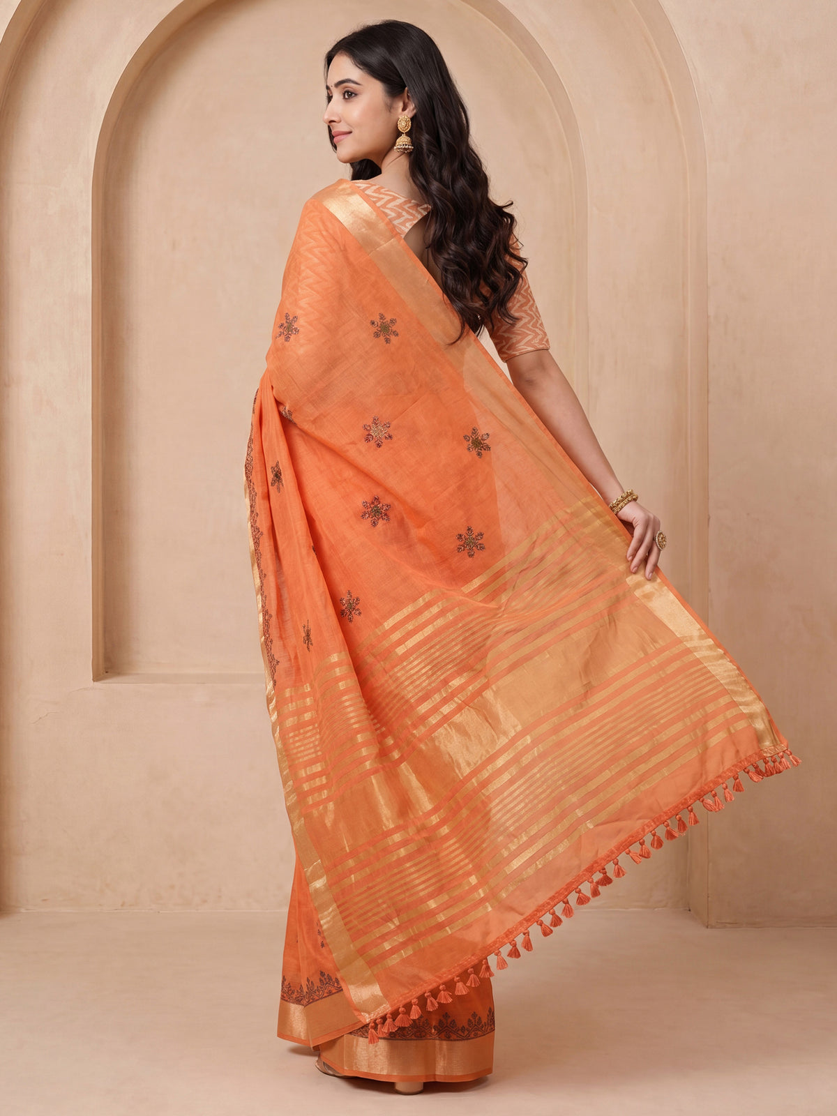 Orange Cotton Linen saree – detail view 1