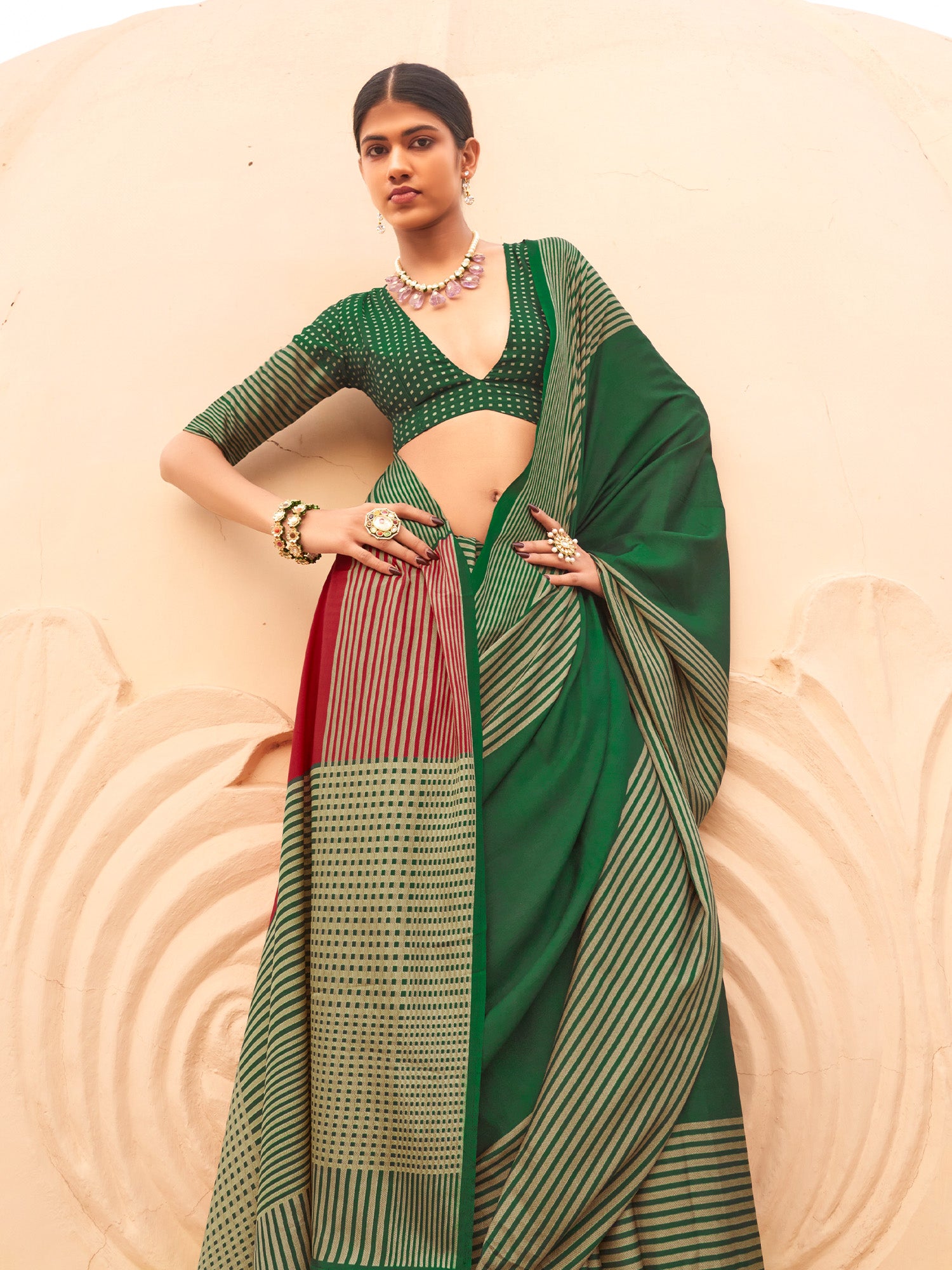 Green Silk Blend saree – detail view 1
