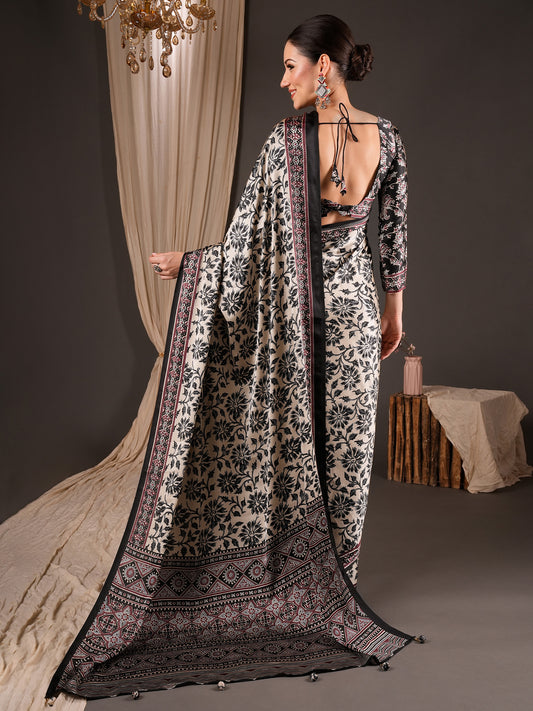 Cream Satin saree – detail view 1