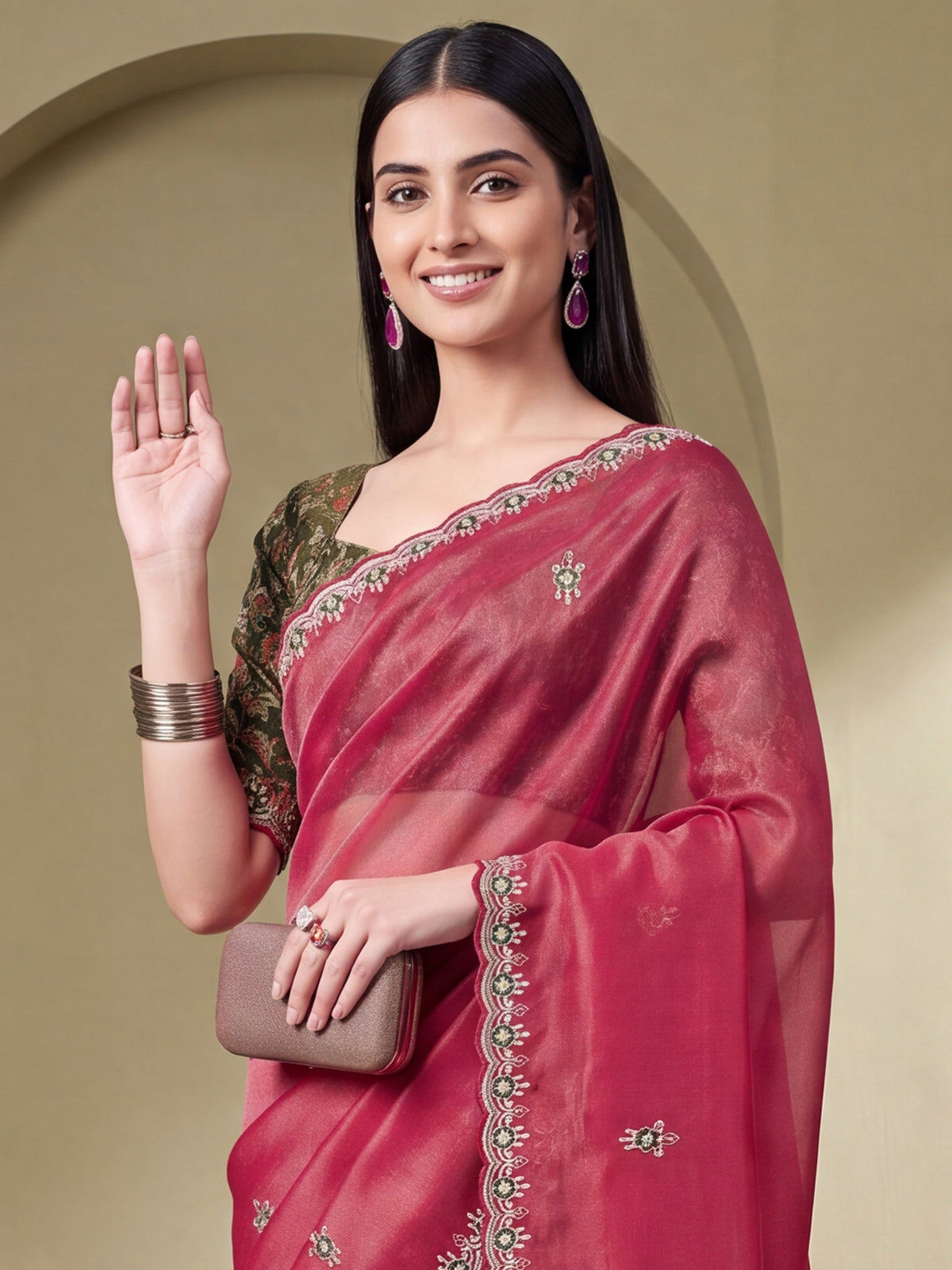 Pink Tissue saree – detail view 4