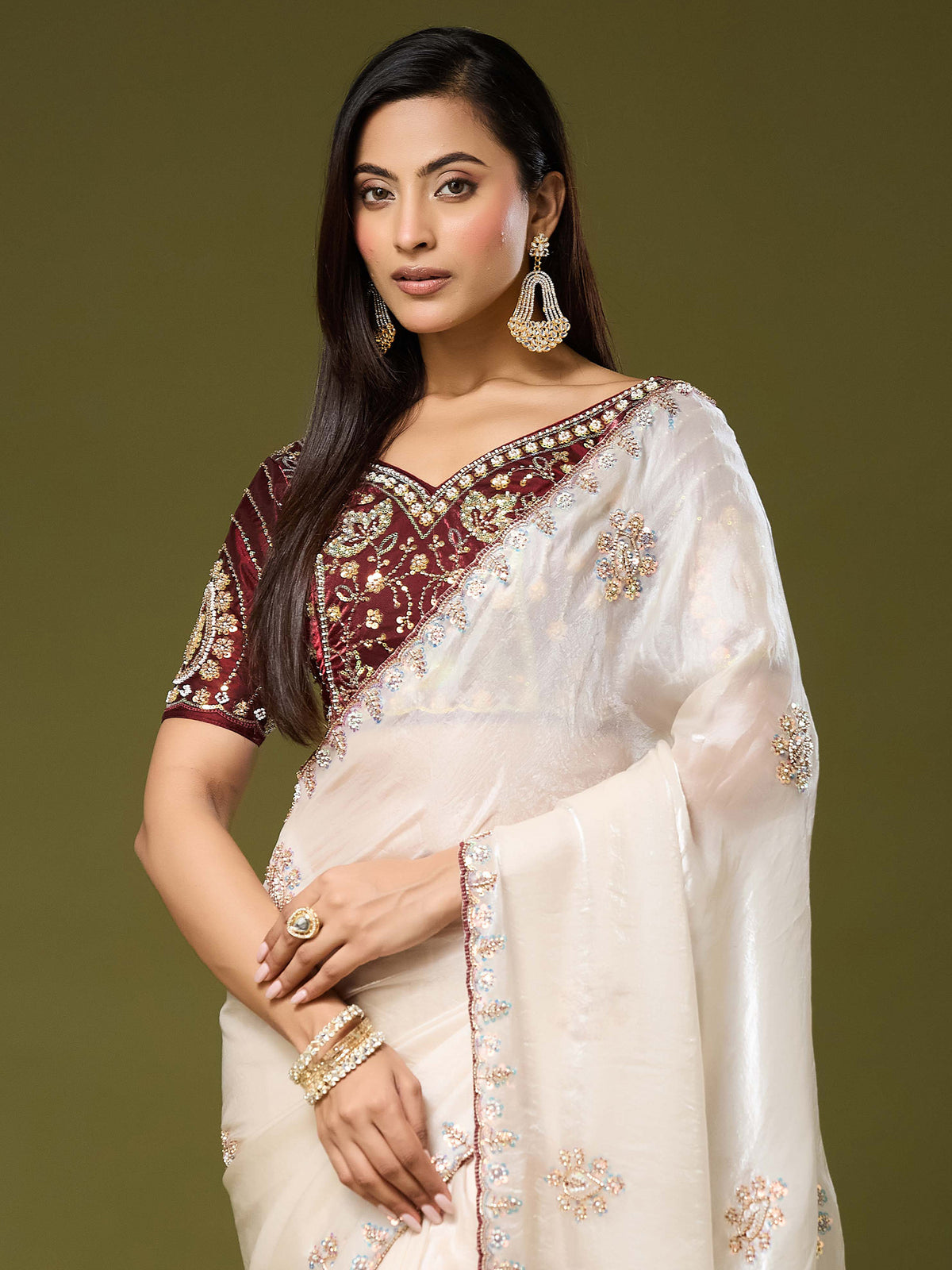 Off White Satin Silk saree – detail view 4